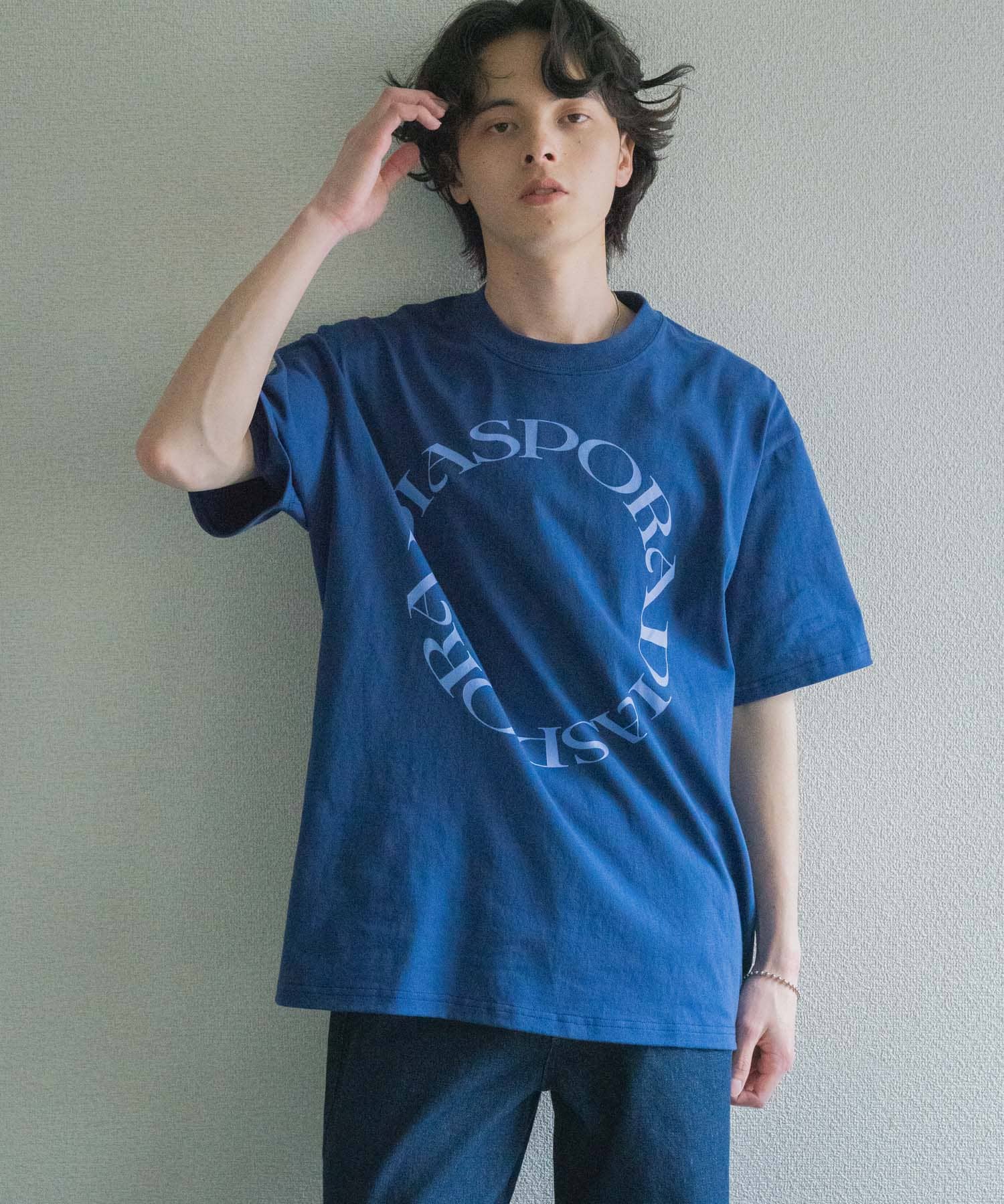 Diaspora skateboards　Round Logo T-shirts