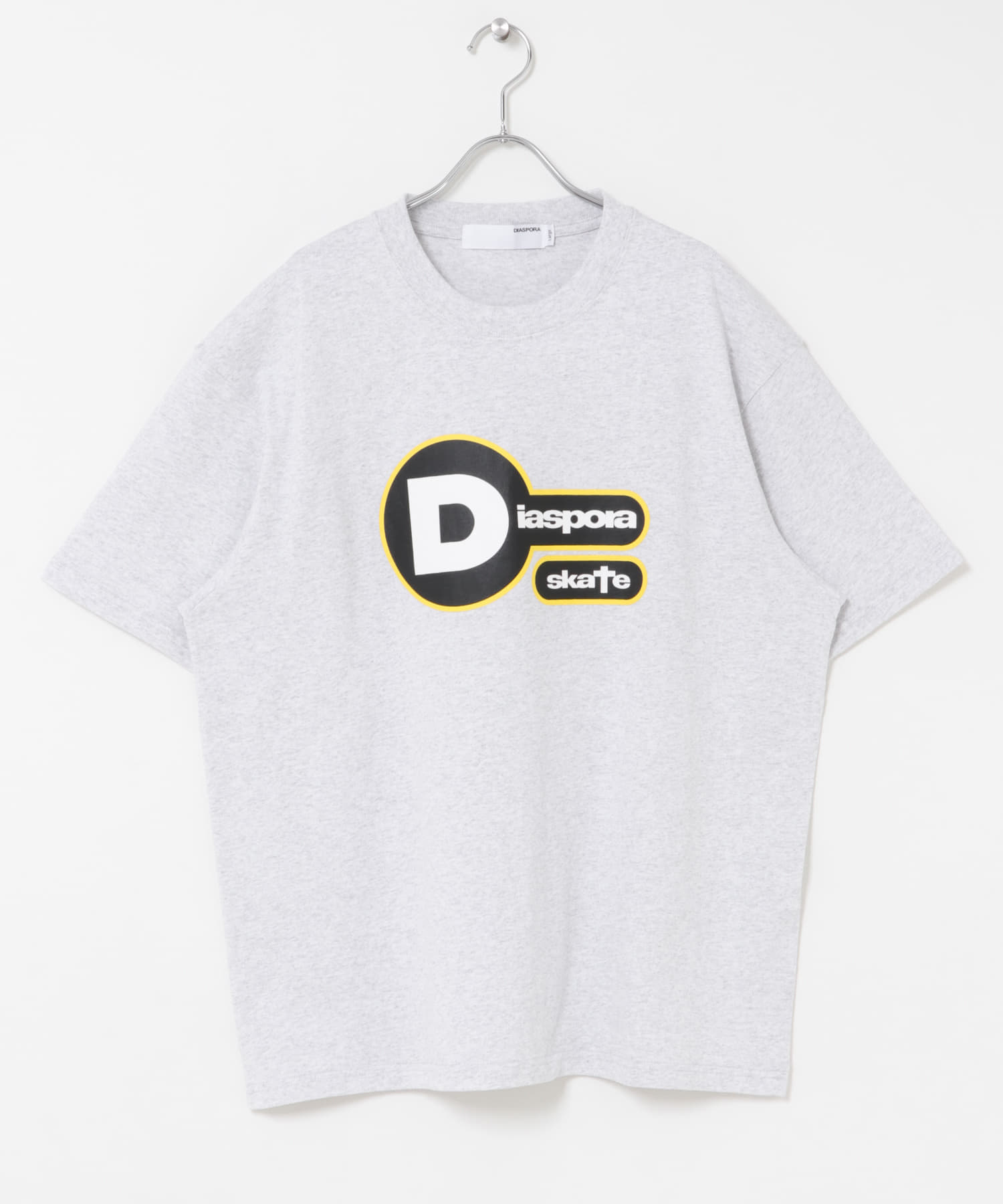 Diaspora skateboards　With T-shirts