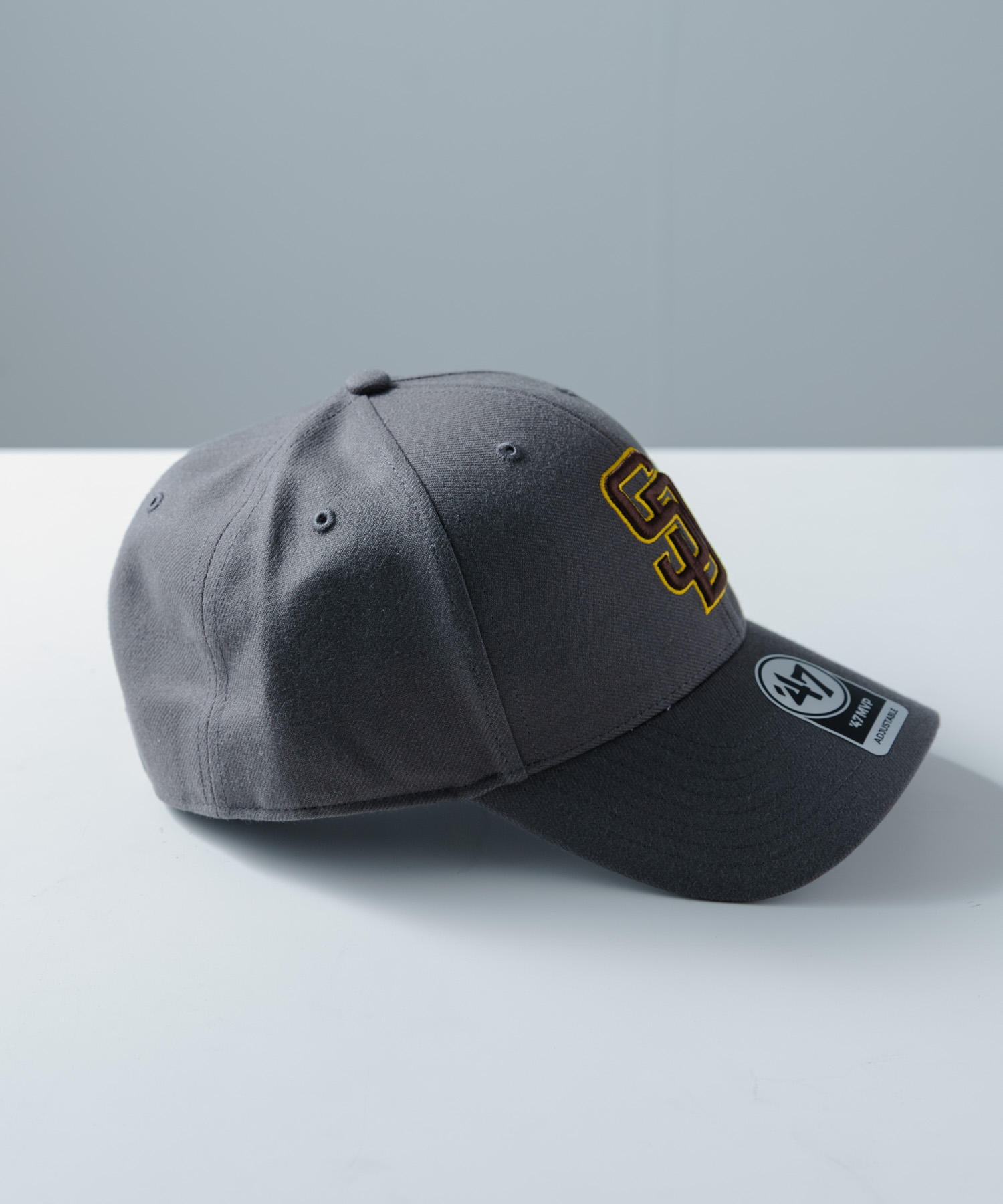 FORTY SEVEN　47 MVP PADRES