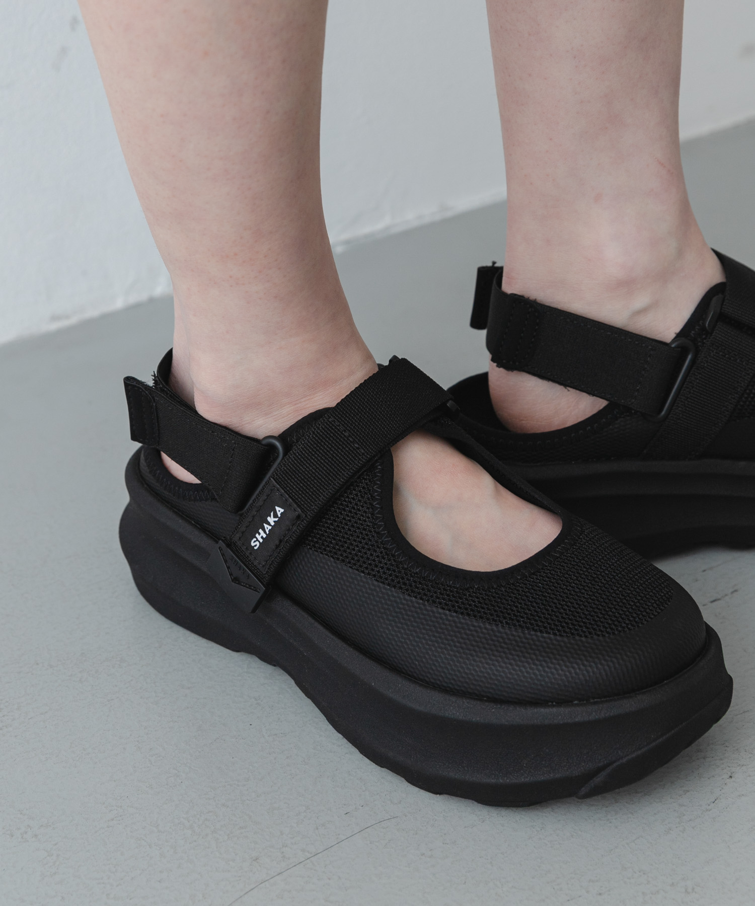 SHAKA　MARYJANE TRAIL CHUNKY GES BLACK 23