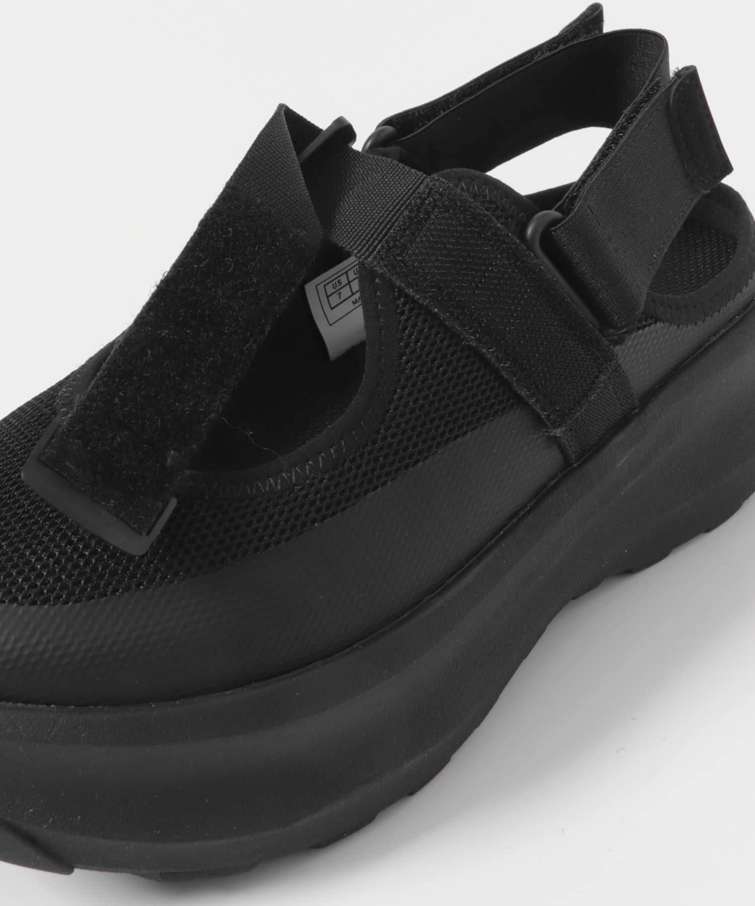 SHAKA　MARYJANE TRAIL CHUNKY GES BLACK 23