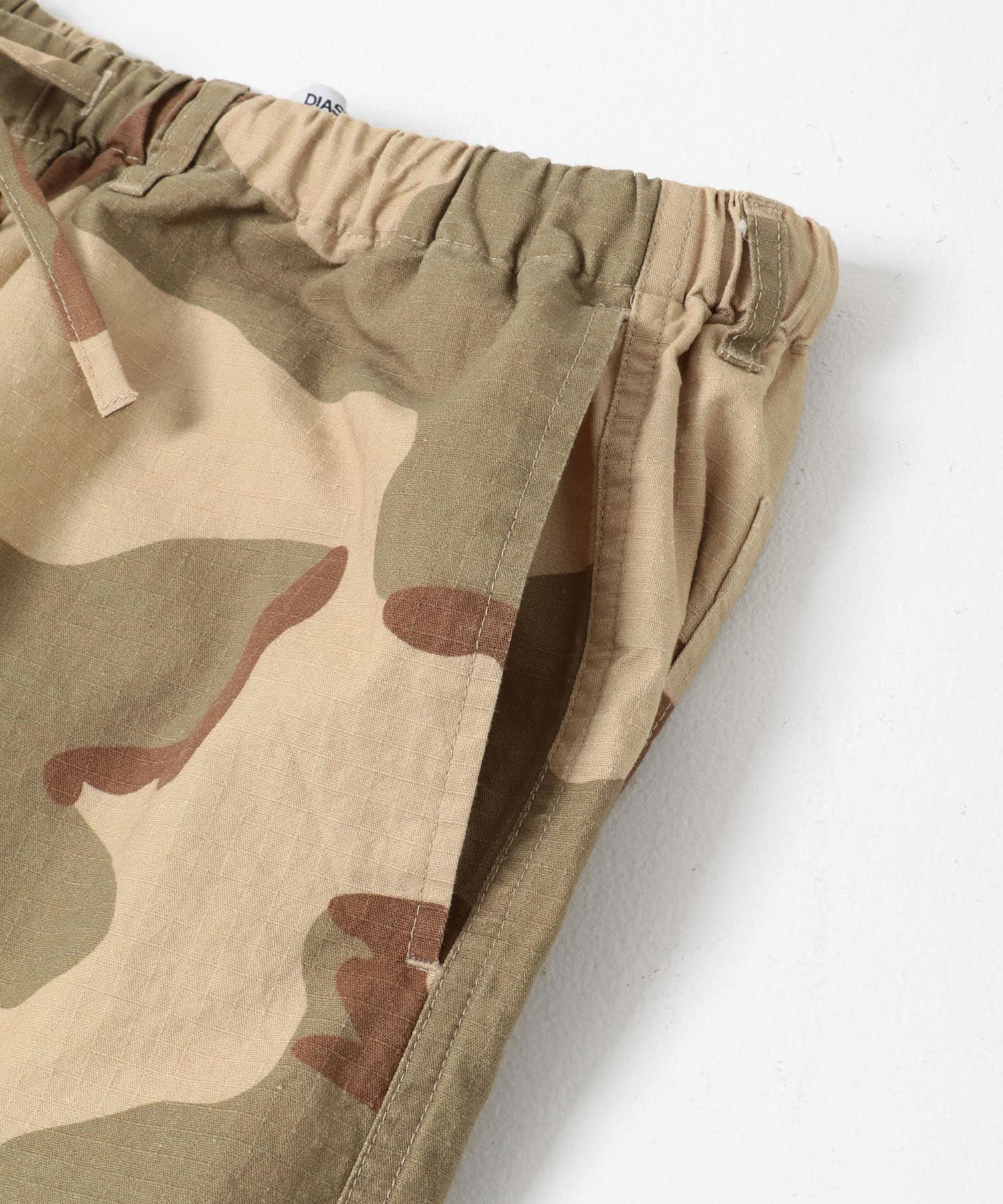 D.CAMO