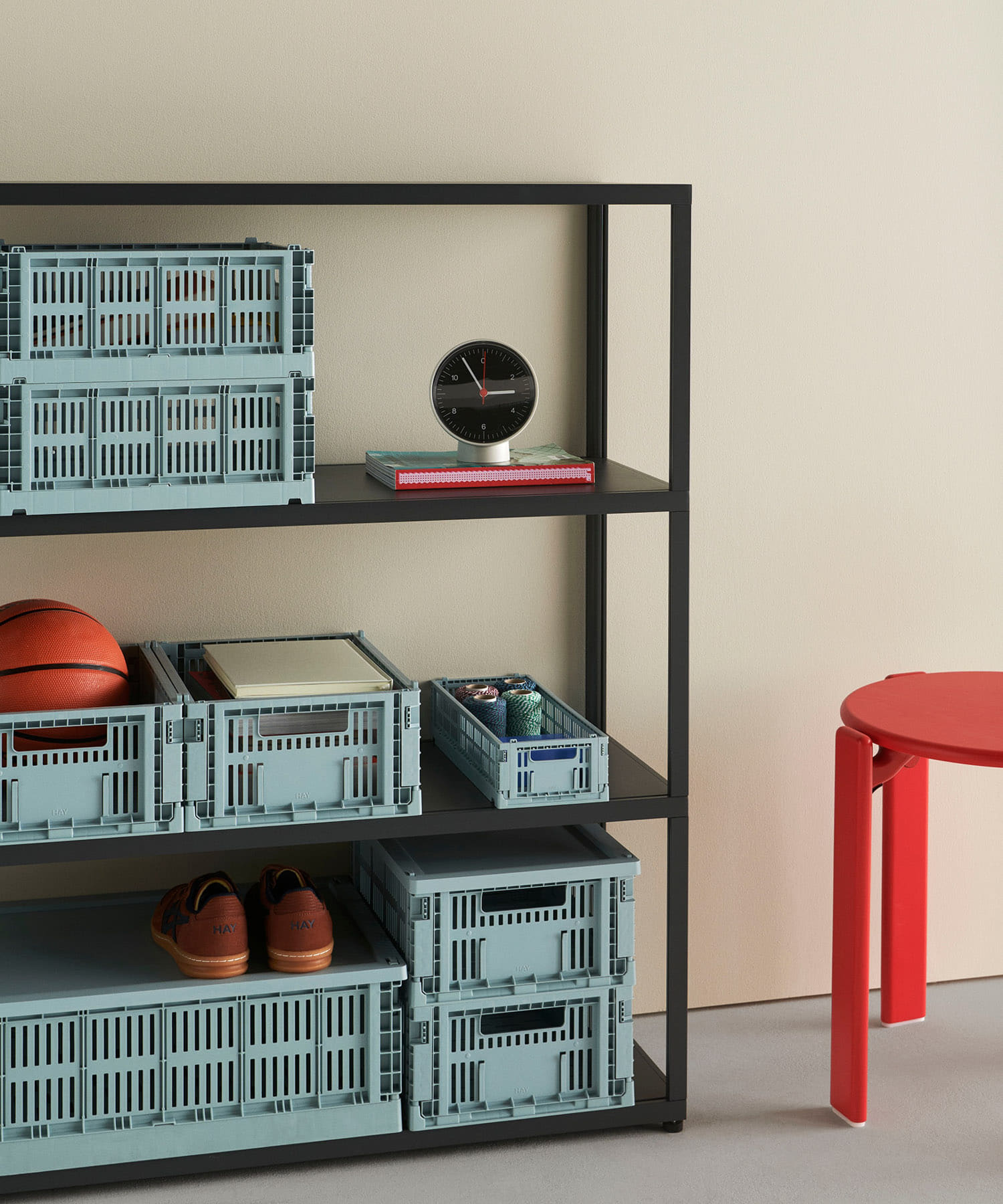 HAY　Colour Crate 2025 M Dusty blue One