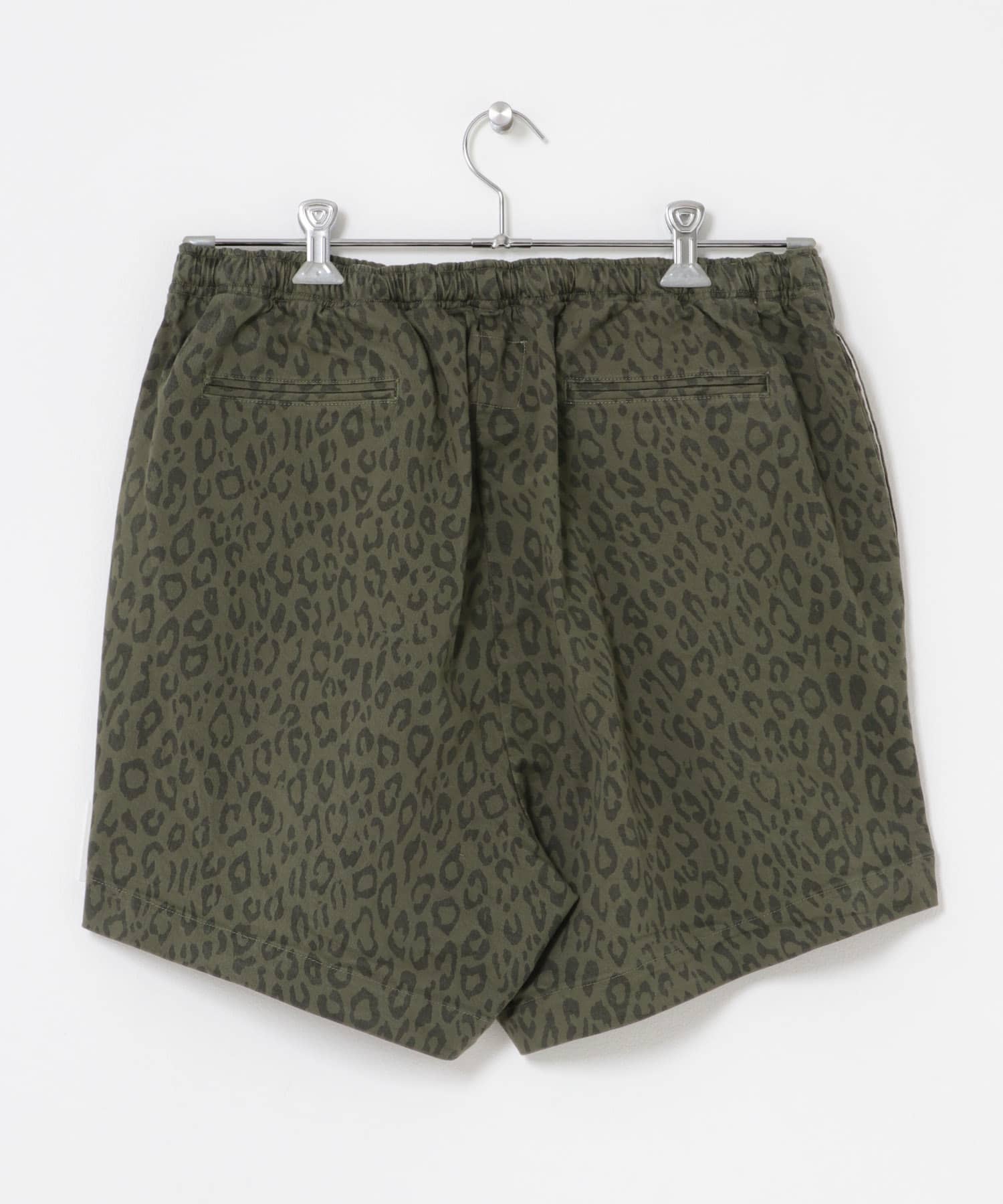 WAX　LEOPARD SHORTS KHAKI M