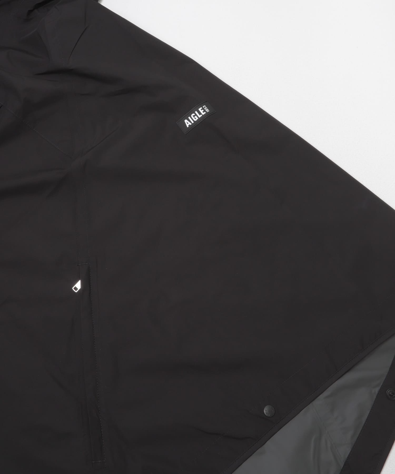 AIGLE　透湿防水 パッカブルポンチョ NOIR XS
