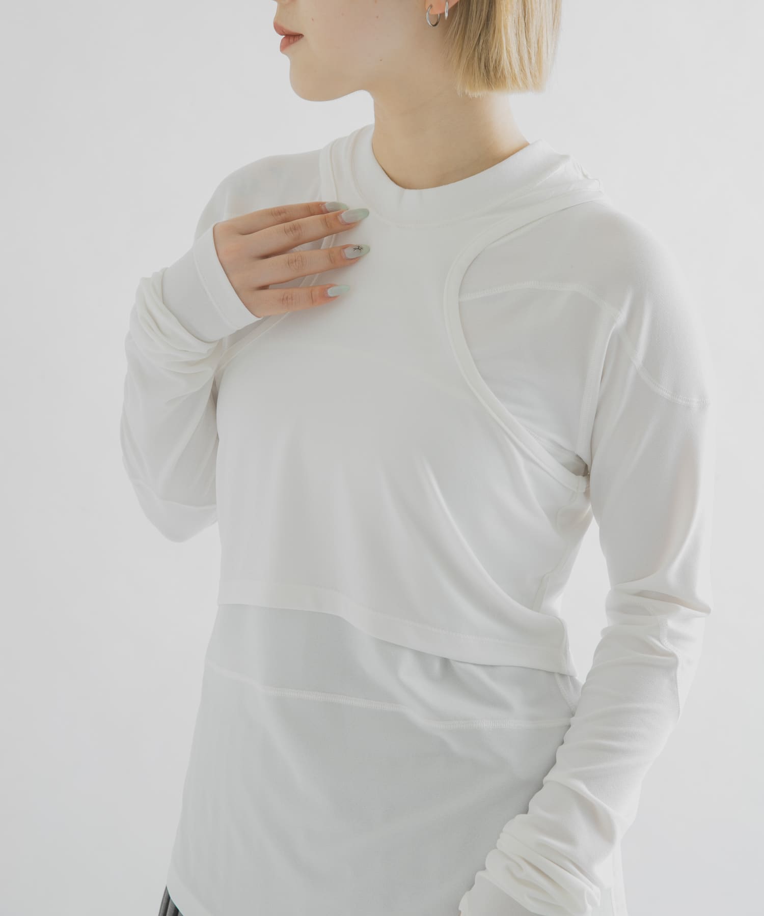 身長 : 156cm サイズ : M