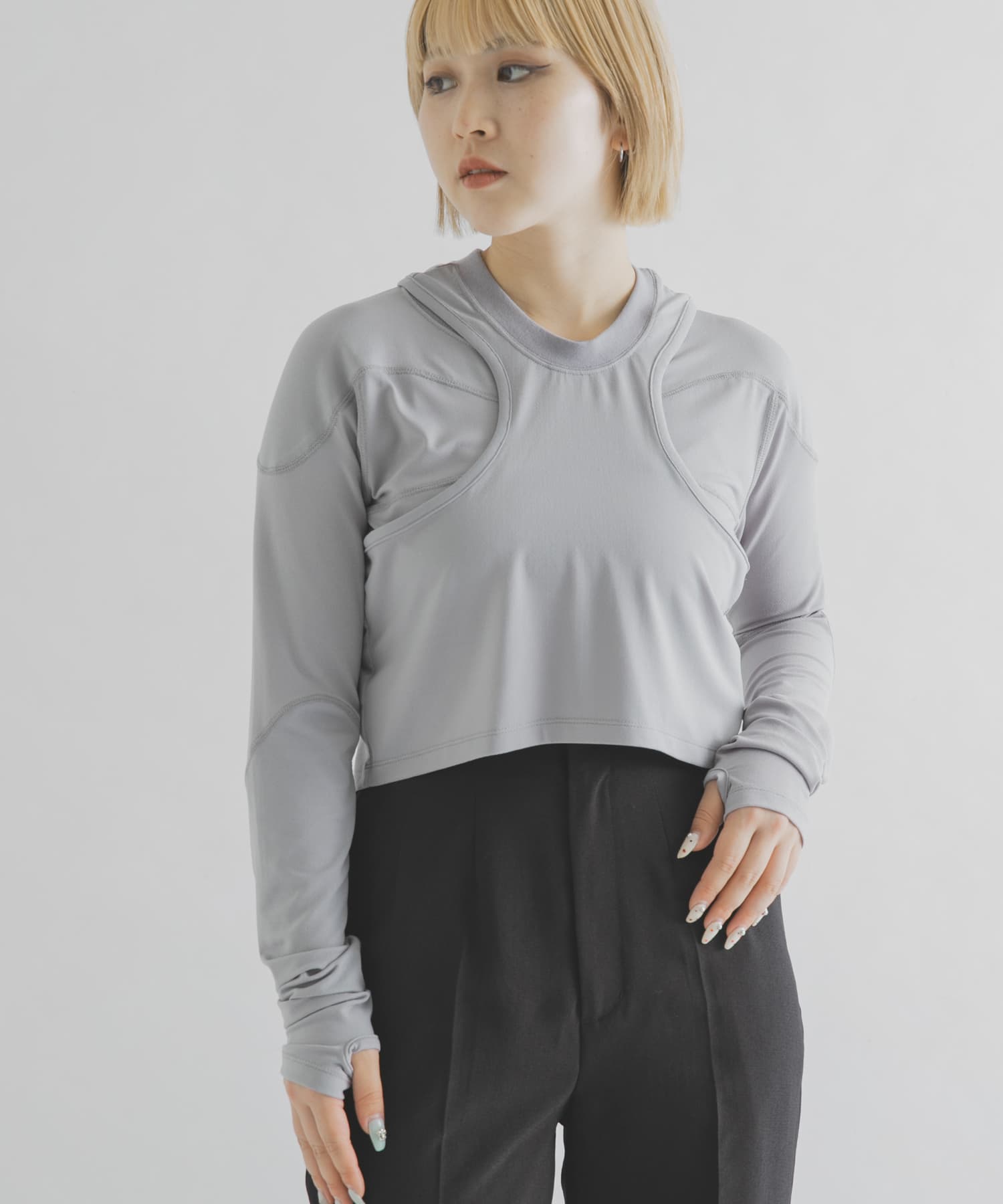 身長 : 156cm サイズ : M