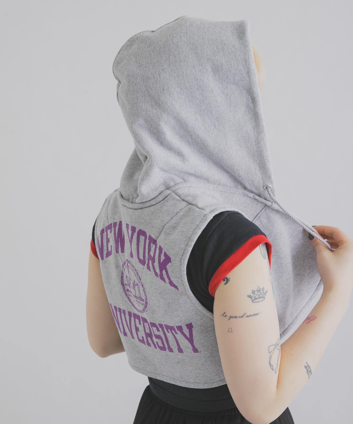 身長 : 156cm サイズ : One