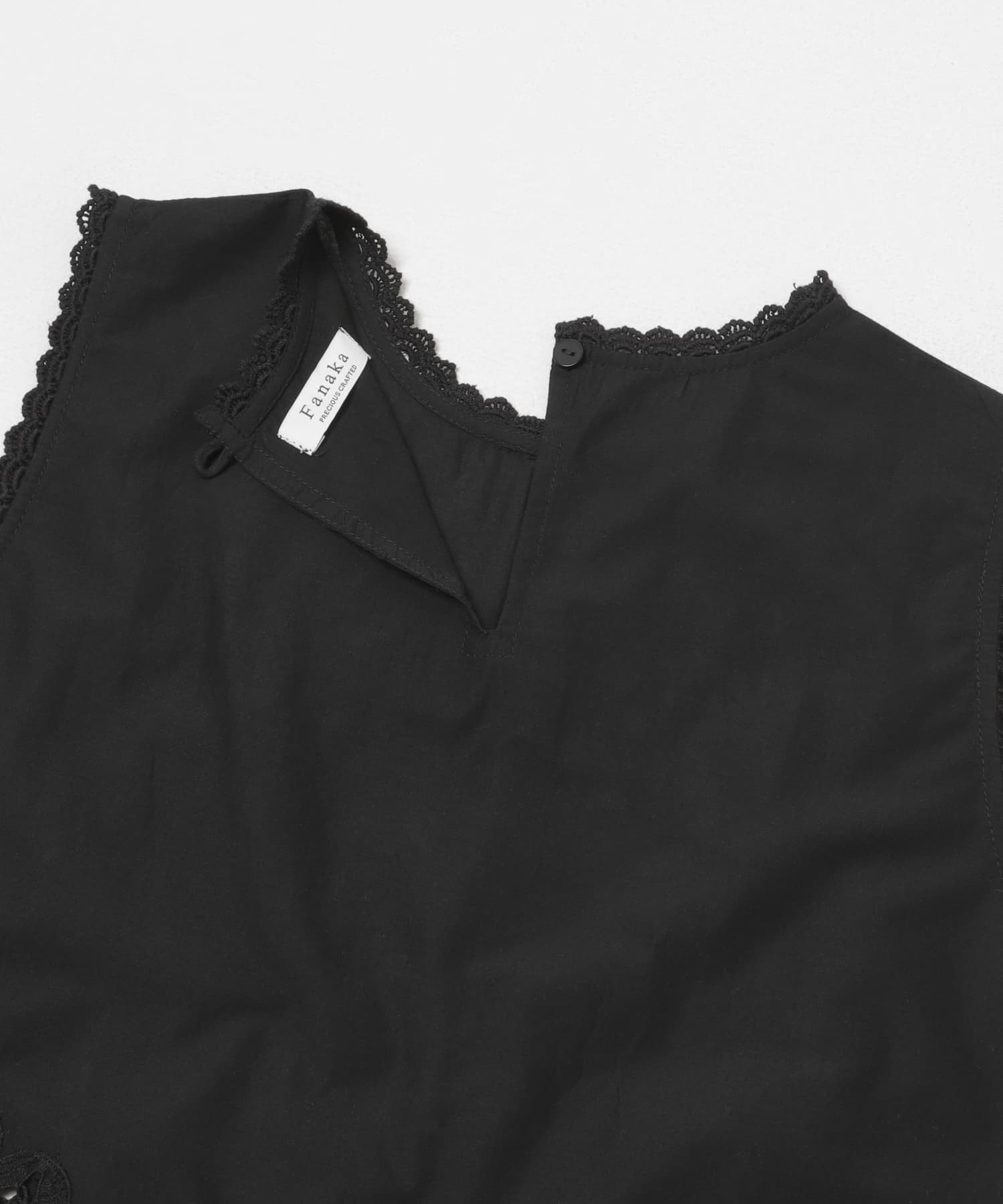 FANAKA　レースノースリーブプルオーバー BLACK Free