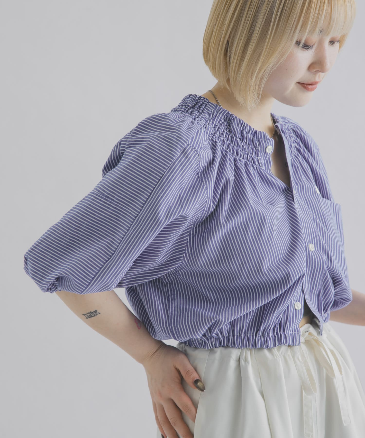 身長 : 156cm サイズ : One