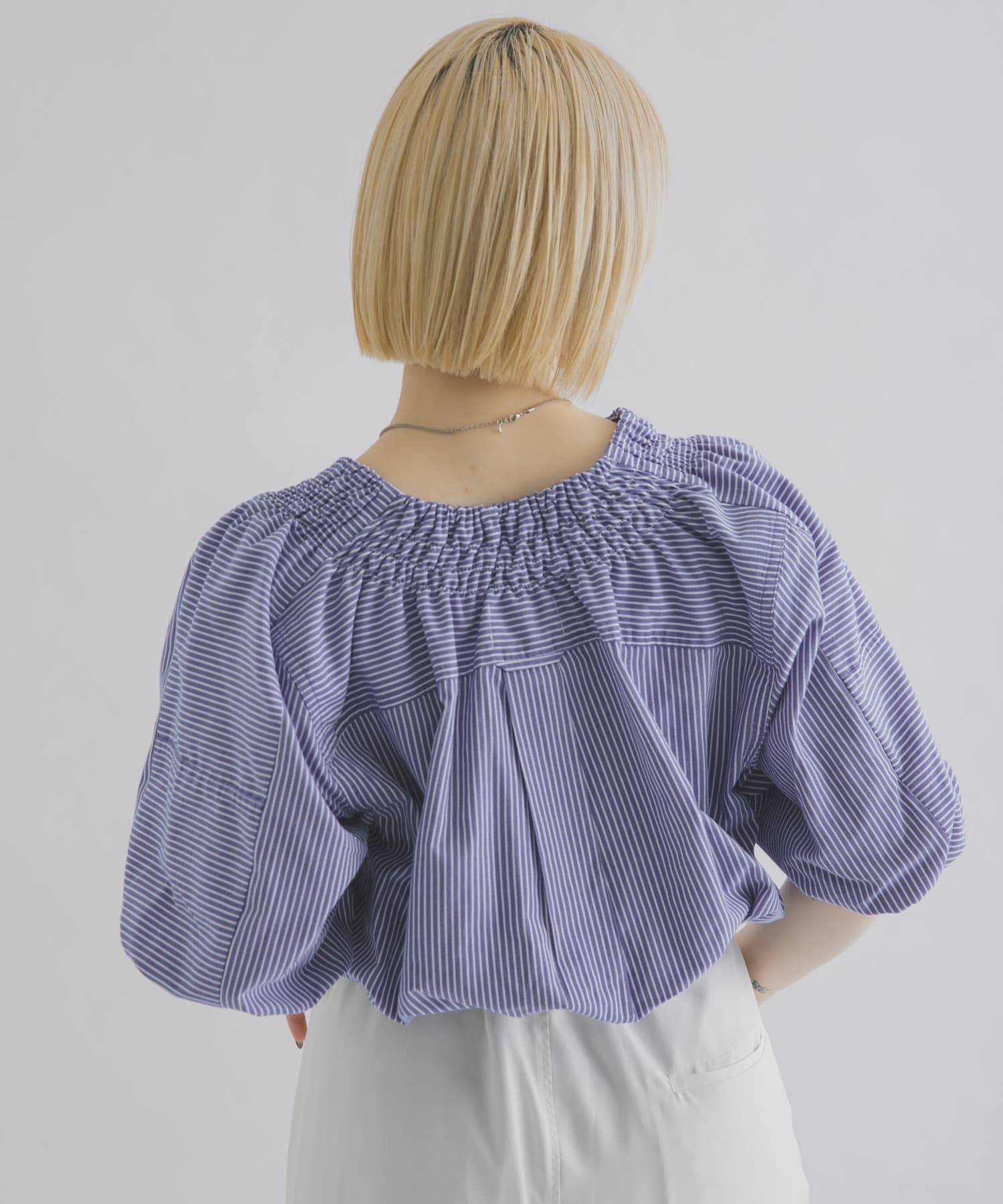 身長 : 156cm サイズ : One