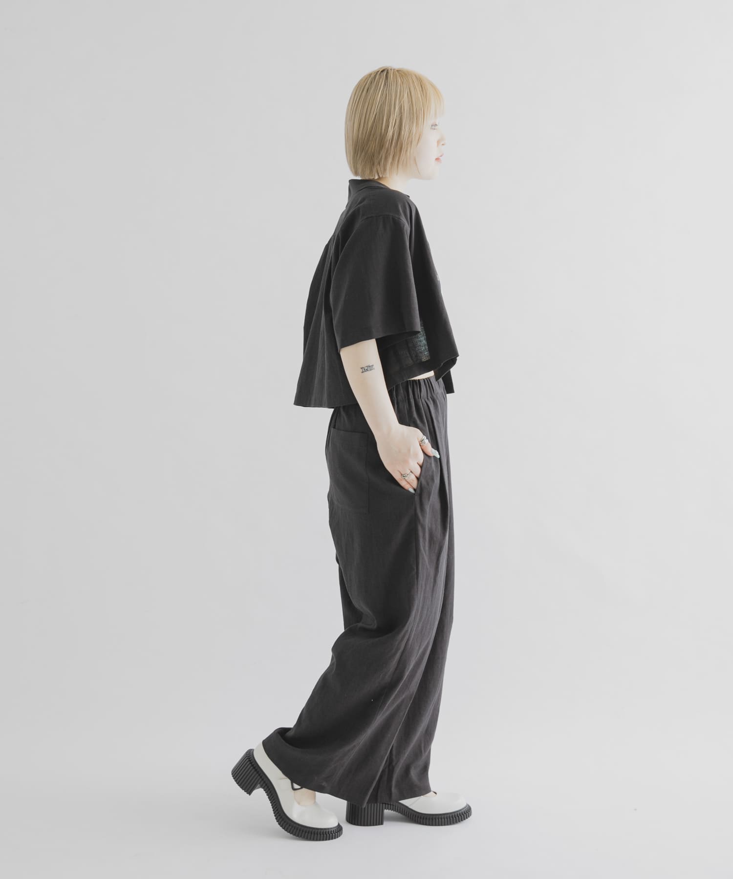 身長 : 156cm サイズ : Free