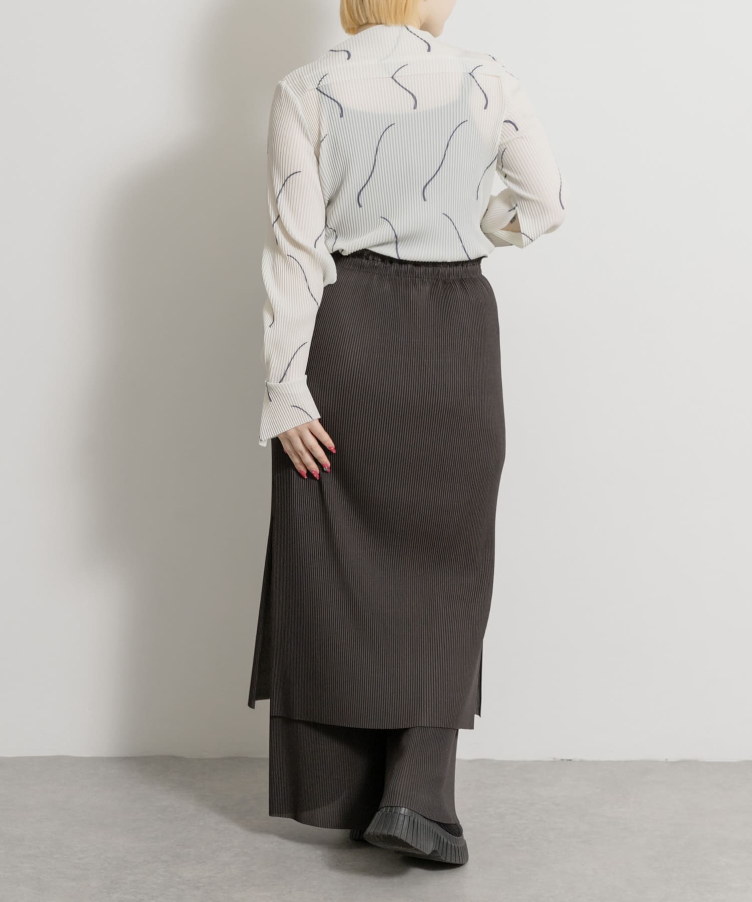 身長 : 156cm サイズ : 1