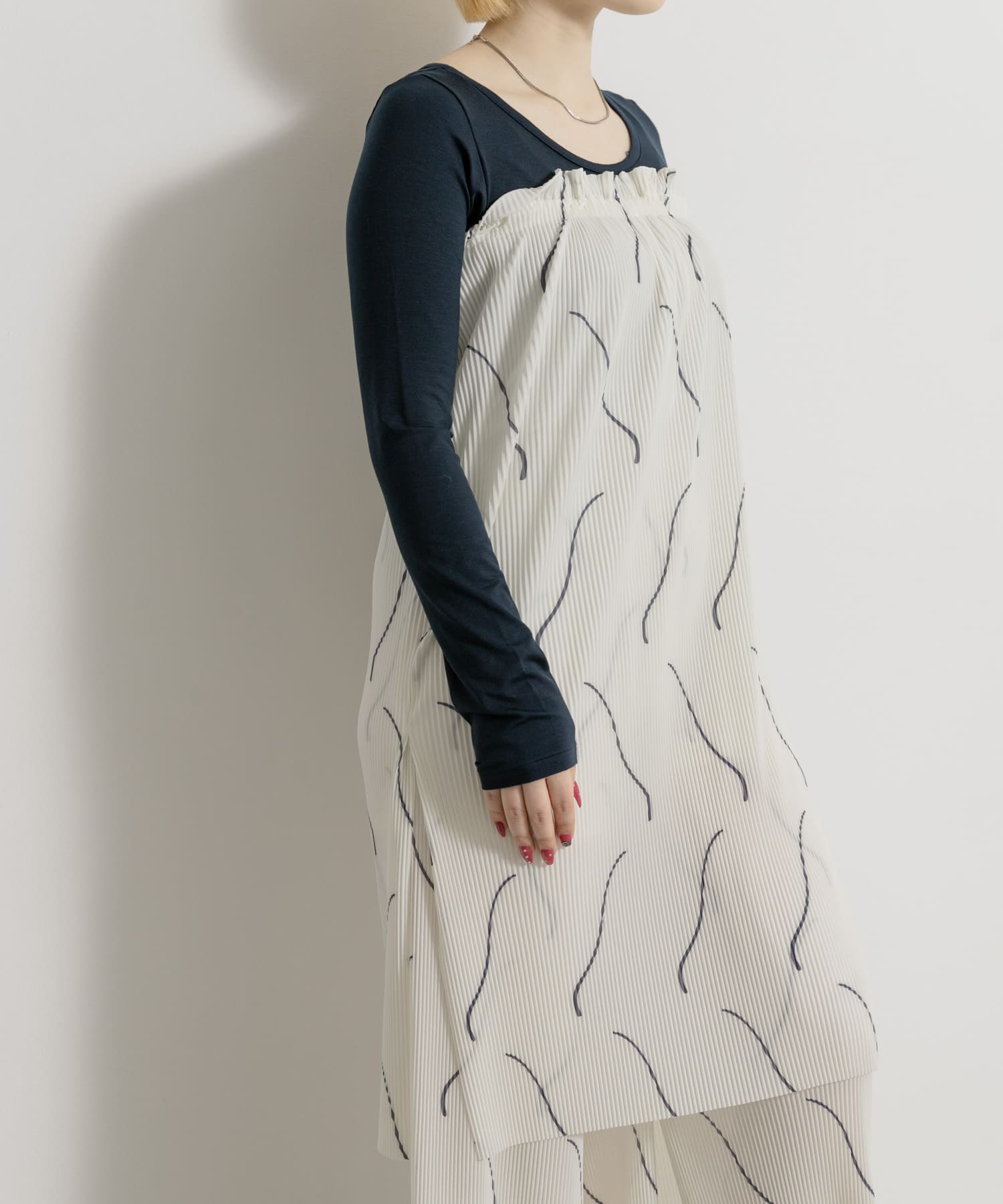 身長 : 156cm サイズ : 1