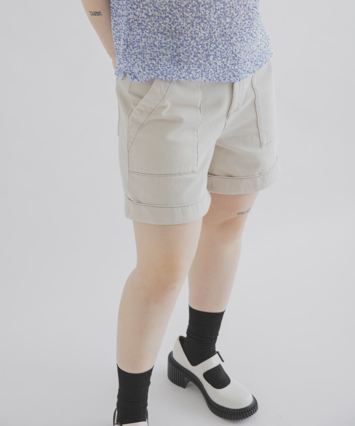 身長 : 156cm サイズ : 38