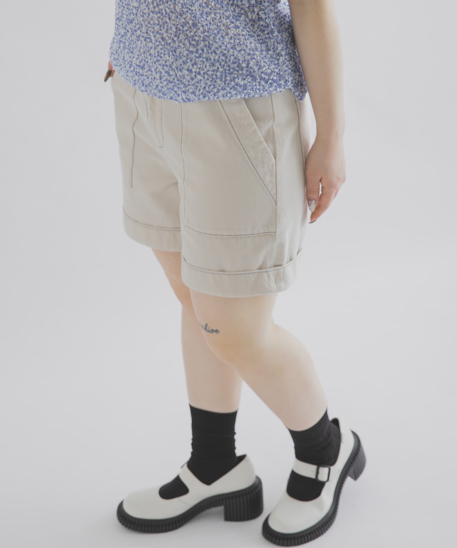 身長 : 156cm サイズ : 38