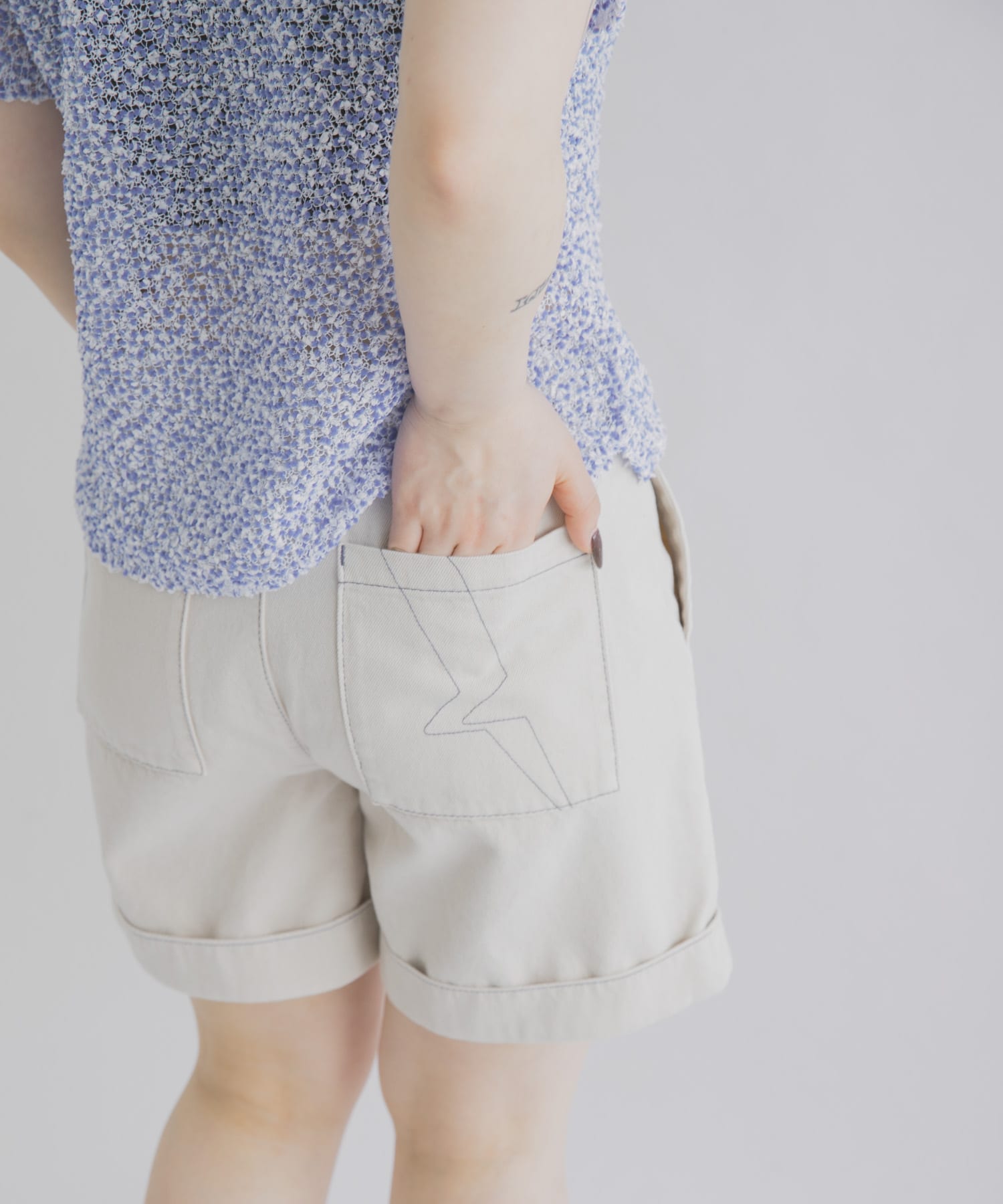 身長 : 156cm サイズ : 38