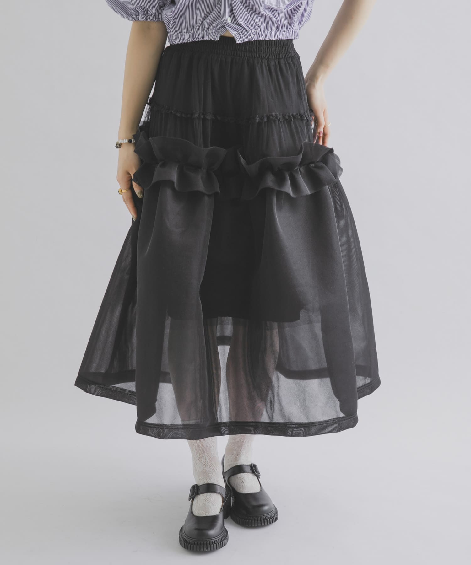 身長 : 164cm サイズ : Free
