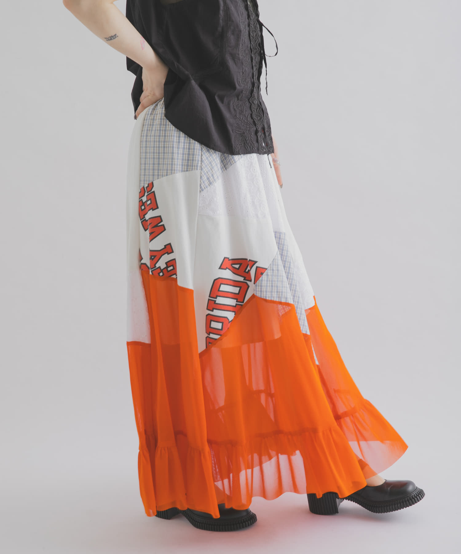 身長 : 156cm サイズ : Free