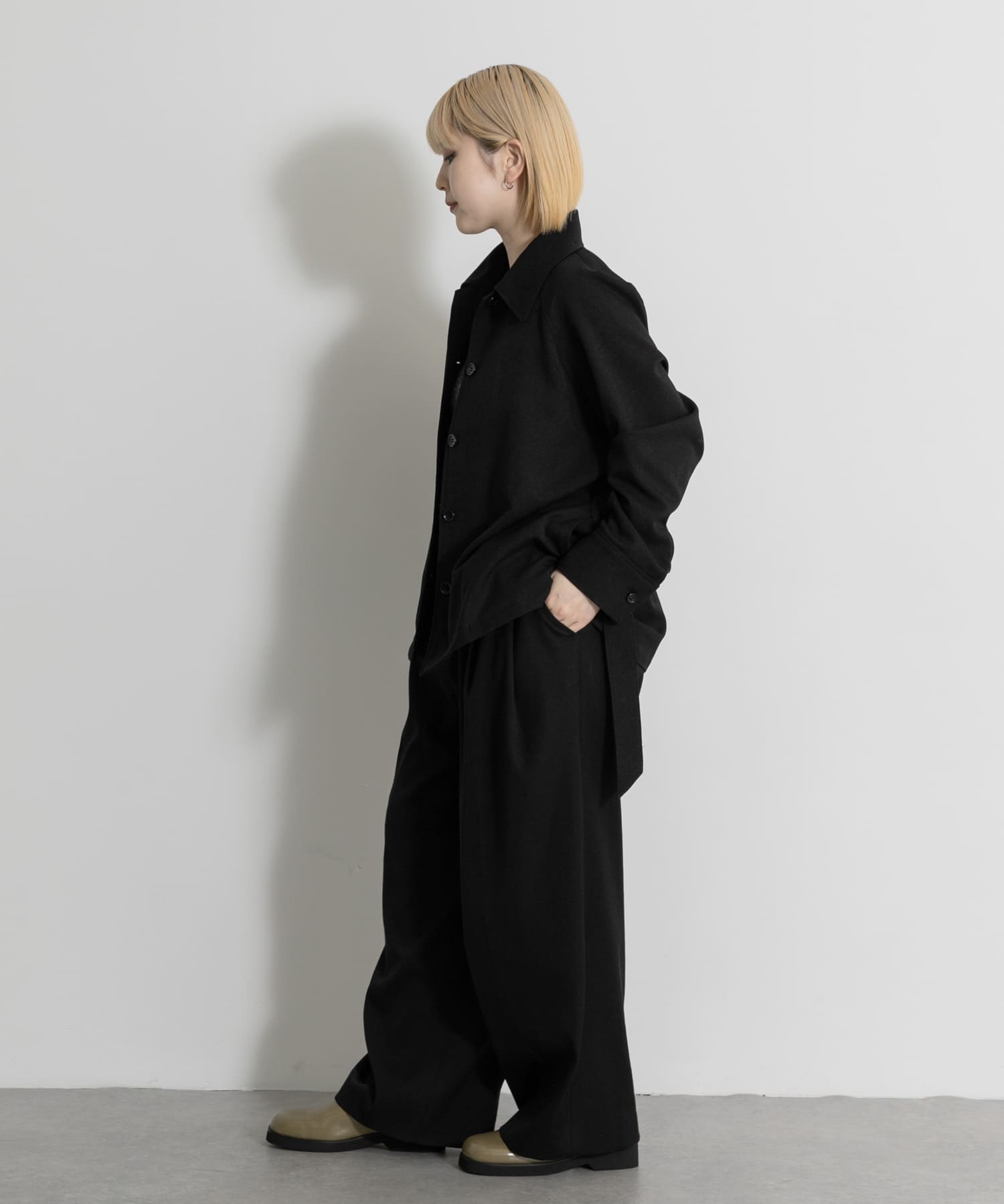 MIDIUMISOLID soutien collar shirt jacket(Free BLACK): アウター
