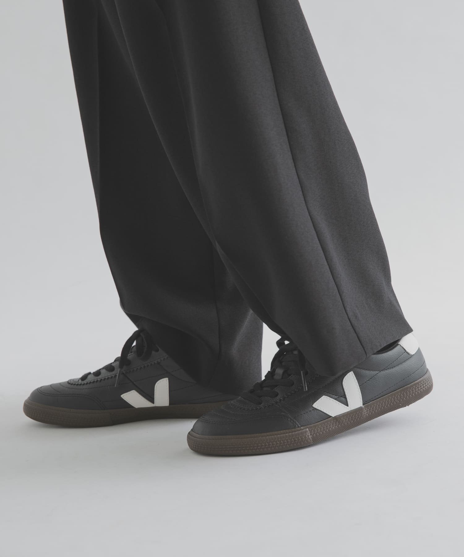 veja　PANENKA BLACK WHITE BLACK 37