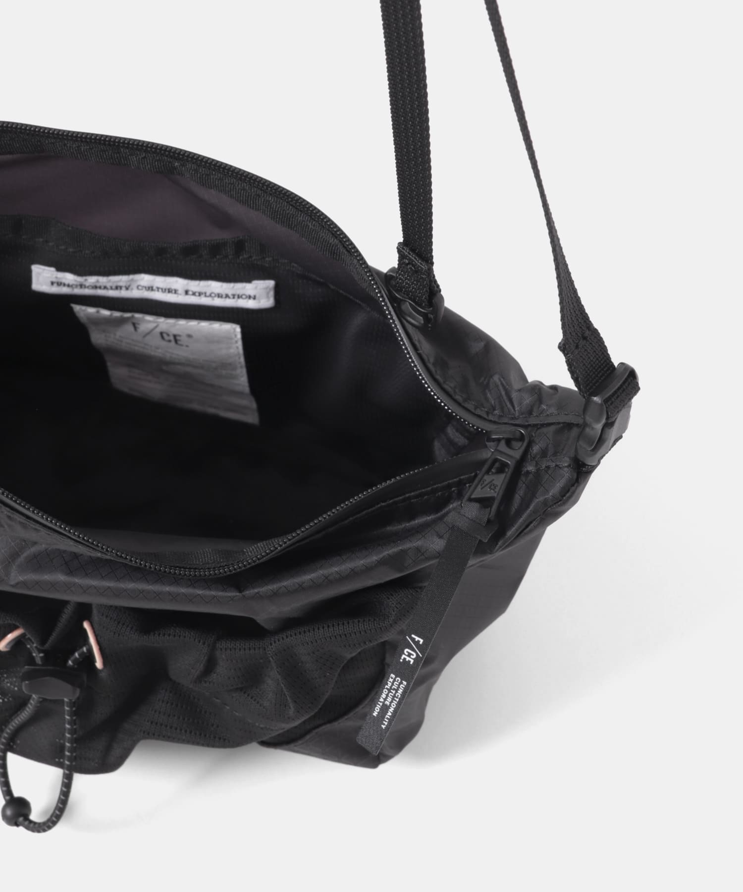 F/CE.　CORDURA SIL NYLON SACOCHE BLACK Free