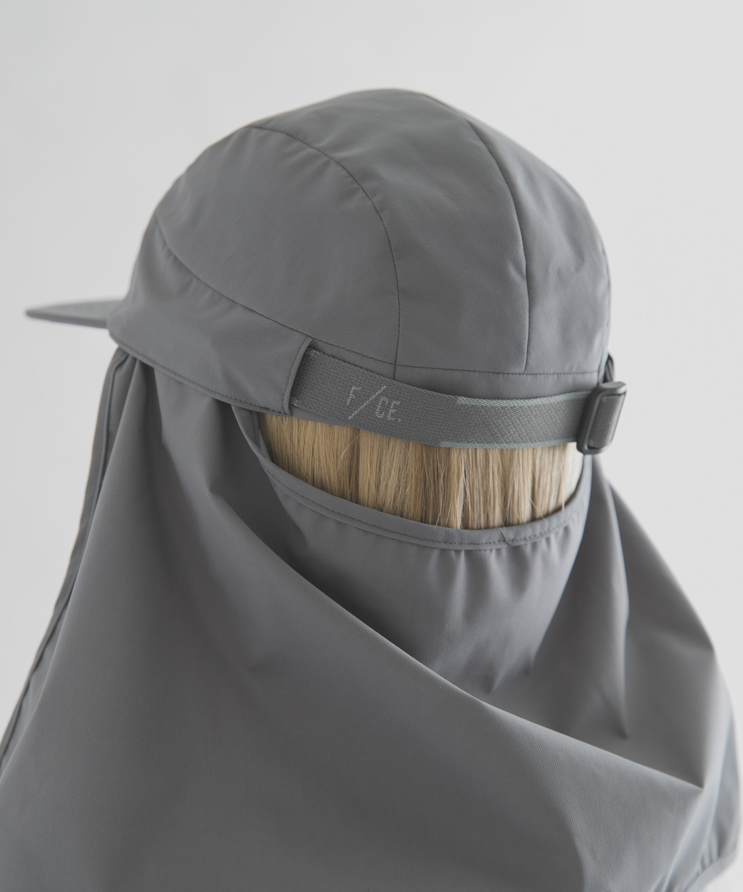 F/CE.　SIGNATURE SHADE CAP GRAY Free