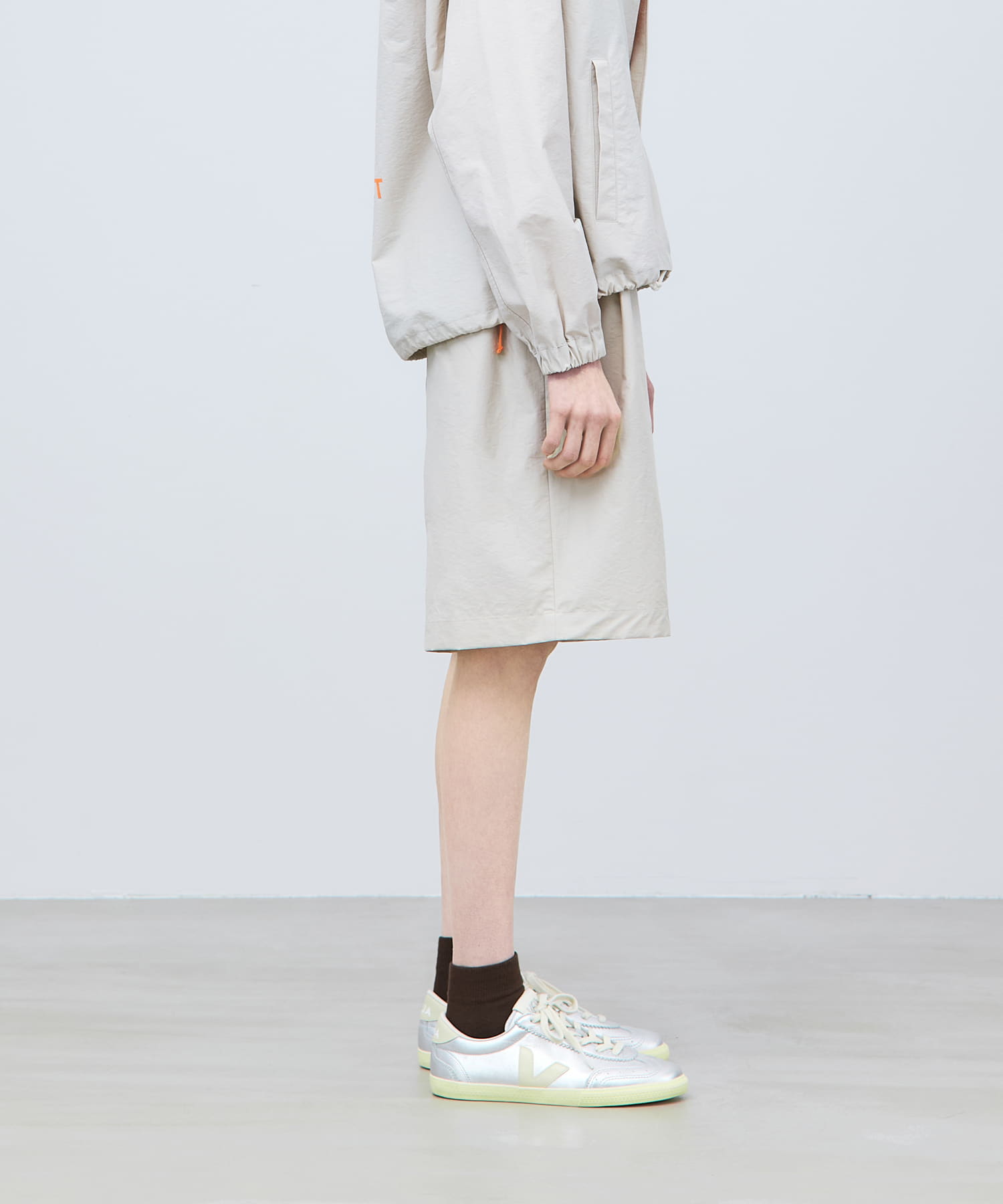 身長 : 167cm サイズ : 1