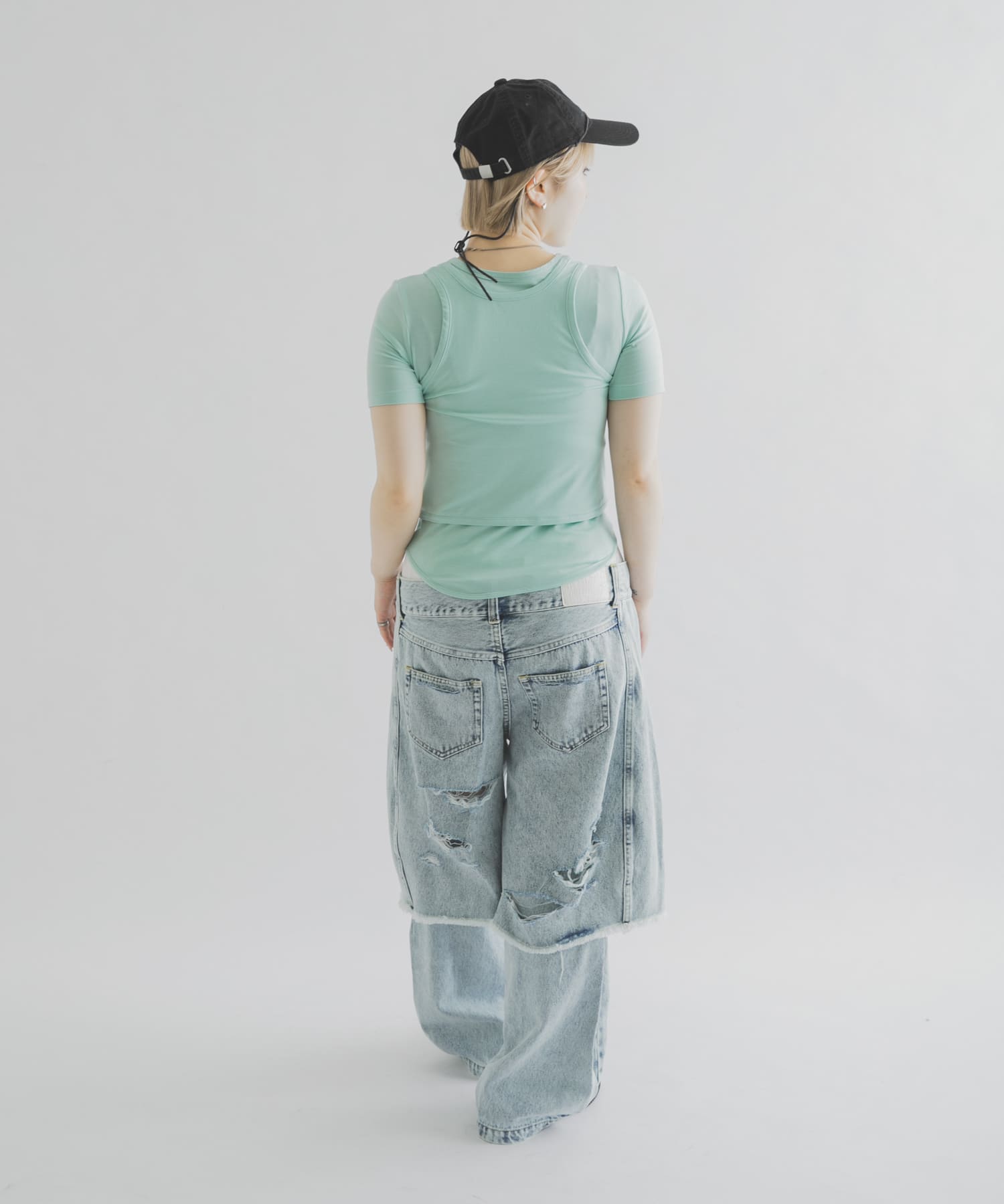 身長 : 156cm サイズ : Free