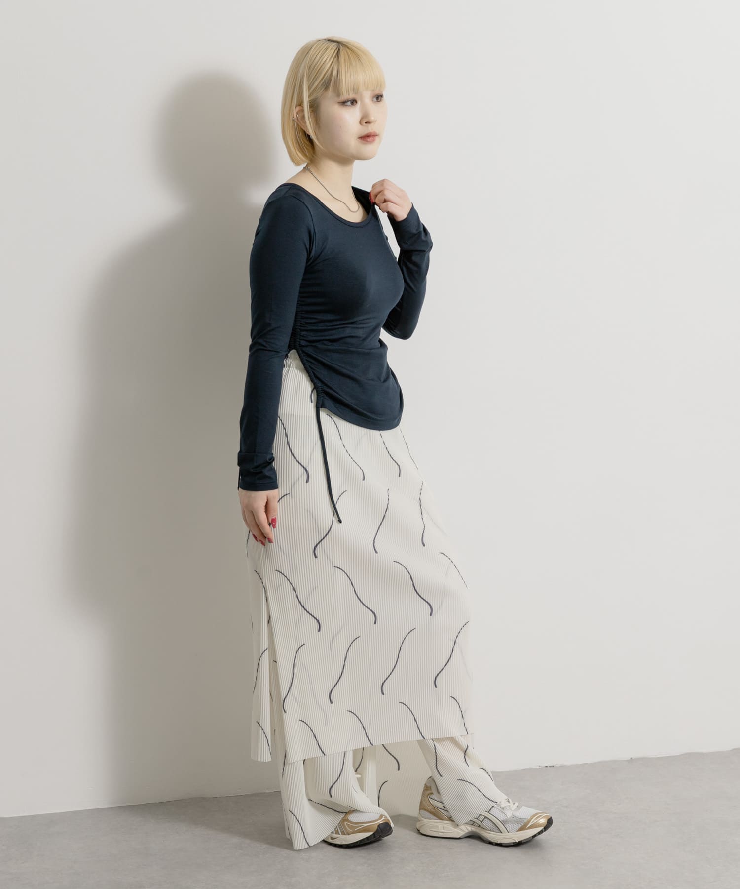 身長 : 156cm サイズ : Free