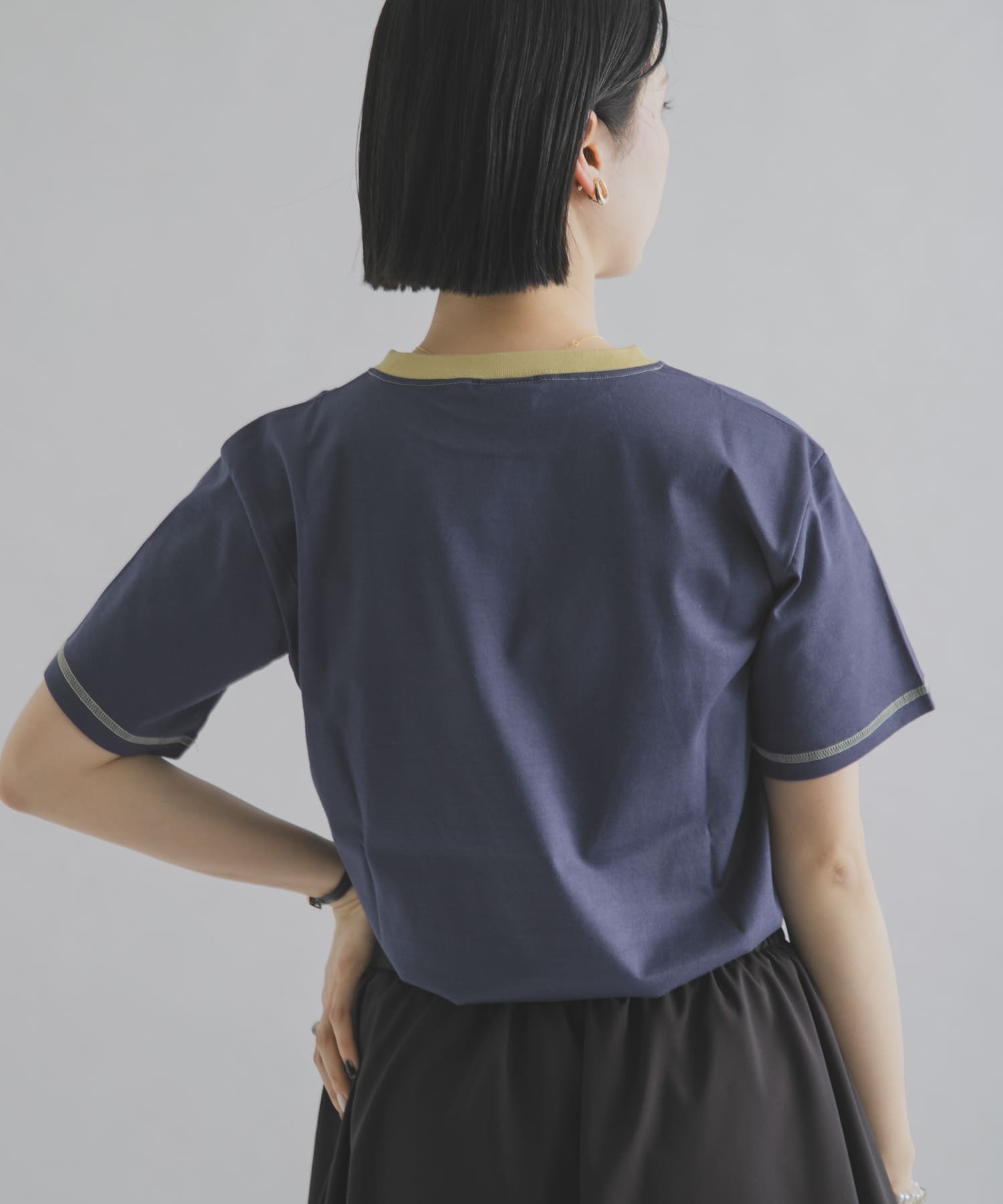 身長 : 164cm サイズ : 1