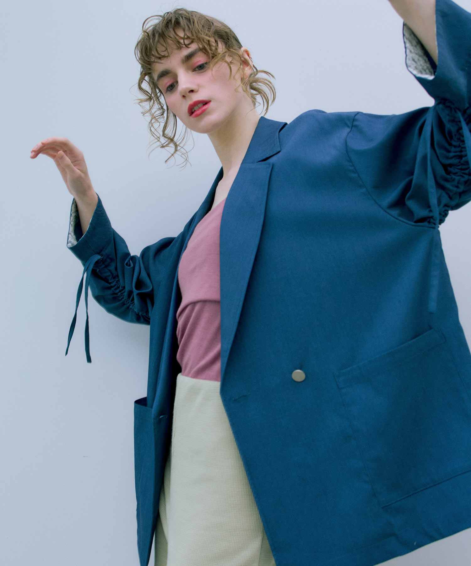 cwtch　DRAWSTRING  LIGHT JACKET