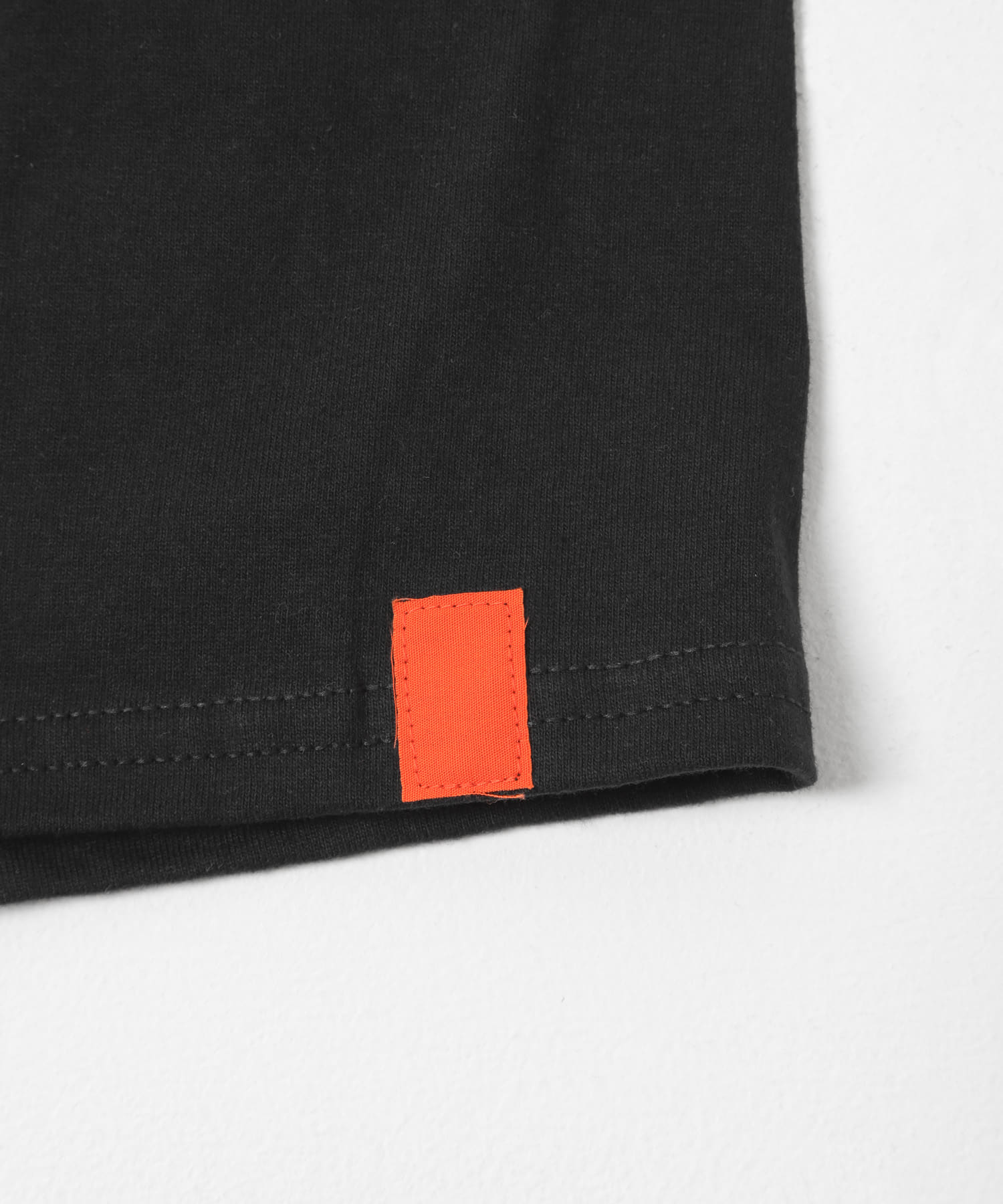 TONY　Quiet Storm Tee BLK L