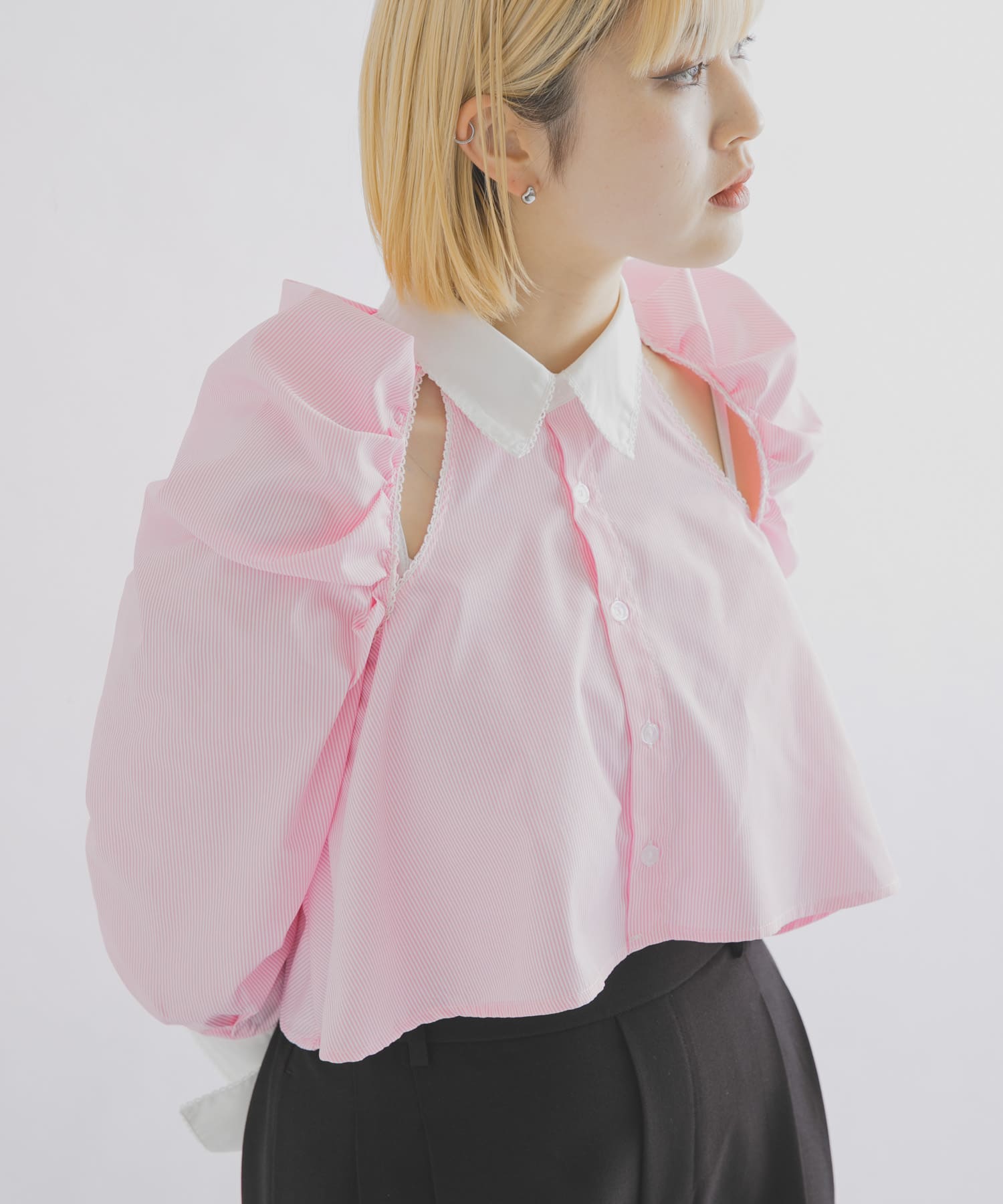 身長 : 156cm サイズ : Free