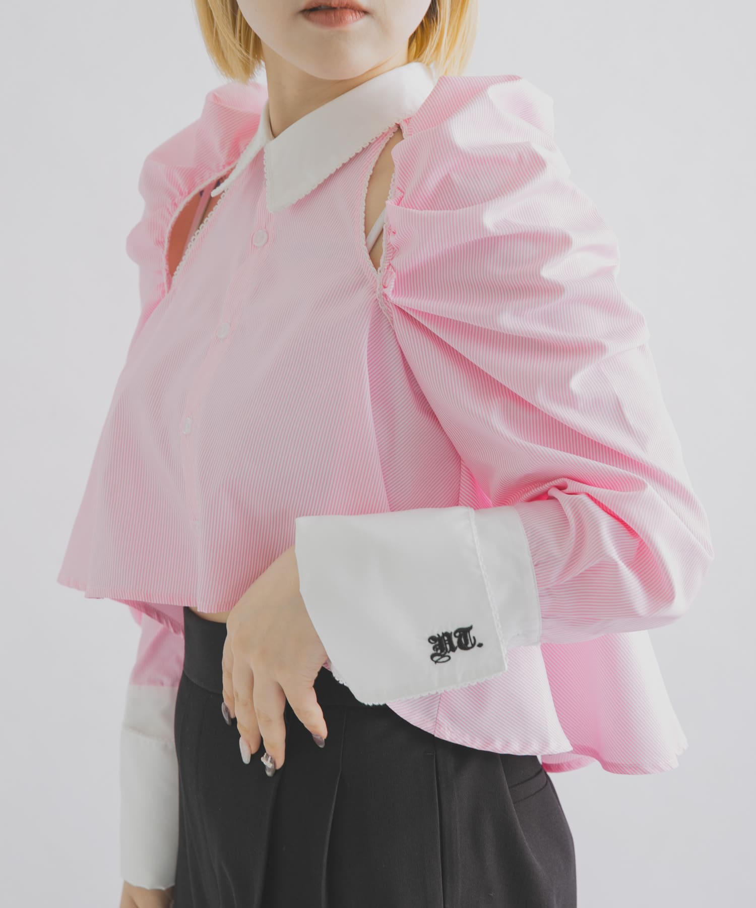 身長 : 156cm サイズ : Free