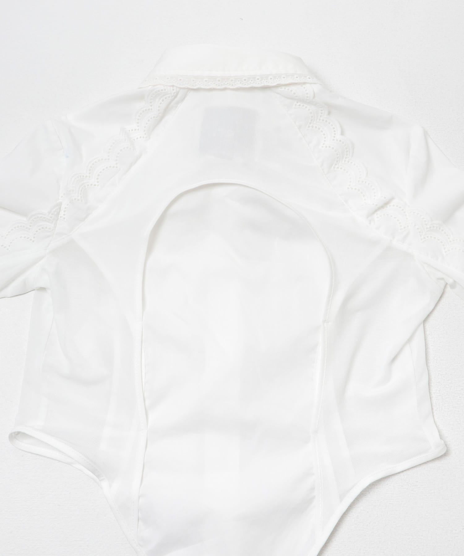 neith.tokyo　HANDKERCHIEF TIED SHIRT WHITE Free