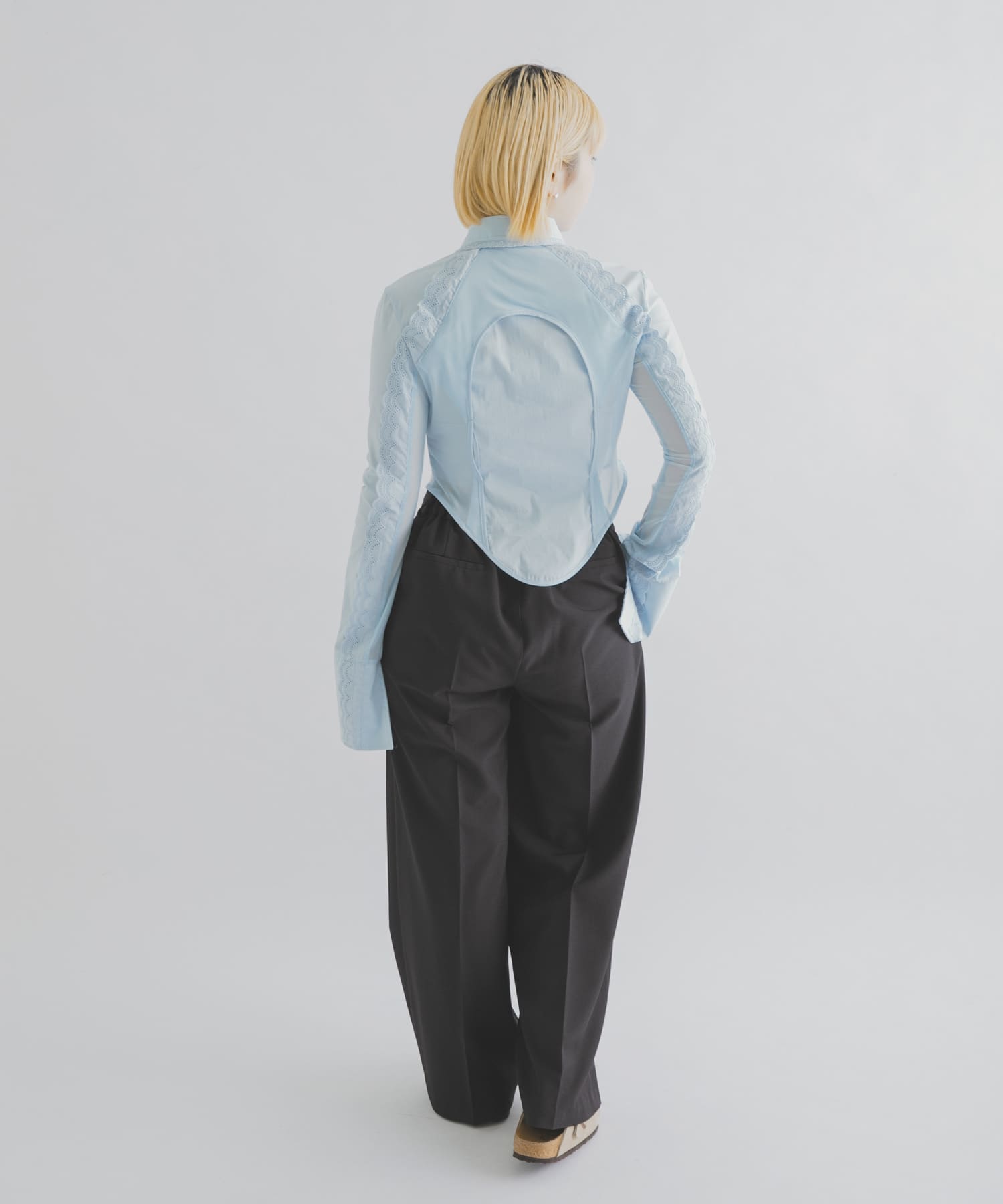 身長 : 156cm サイズ : Free