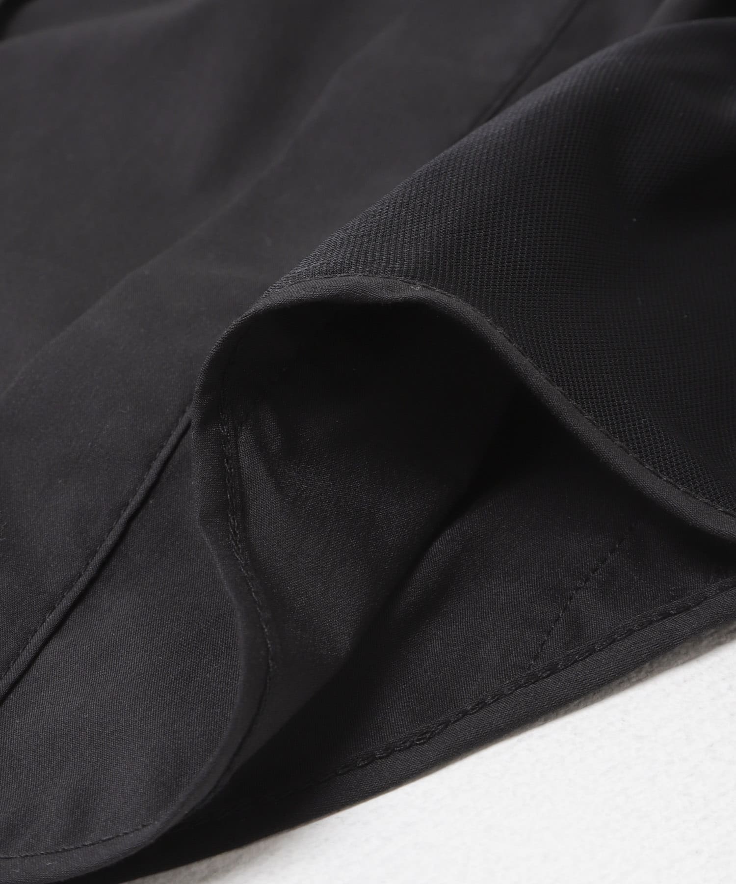 neith.tokyo　HANDKERCHIEF TIED SHIRT BLACK Free