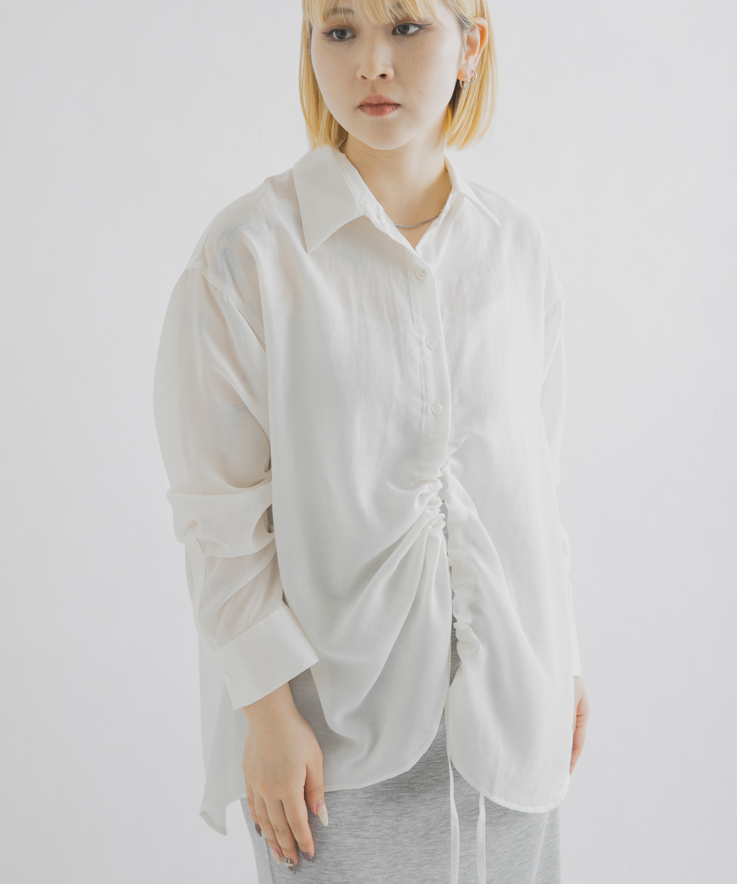 身長 : 156cm サイズ : Free