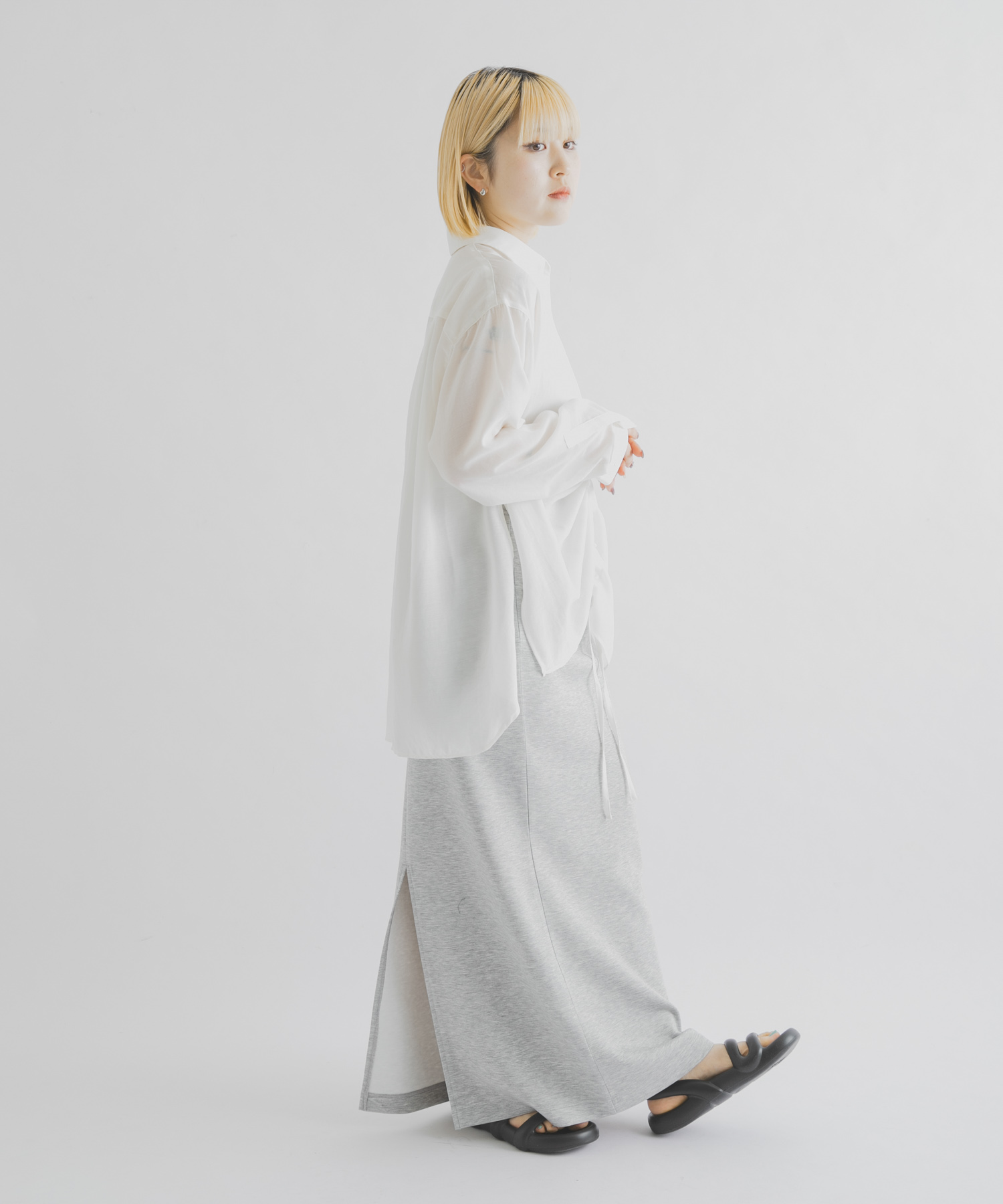 身長 : 156cm サイズ : Free