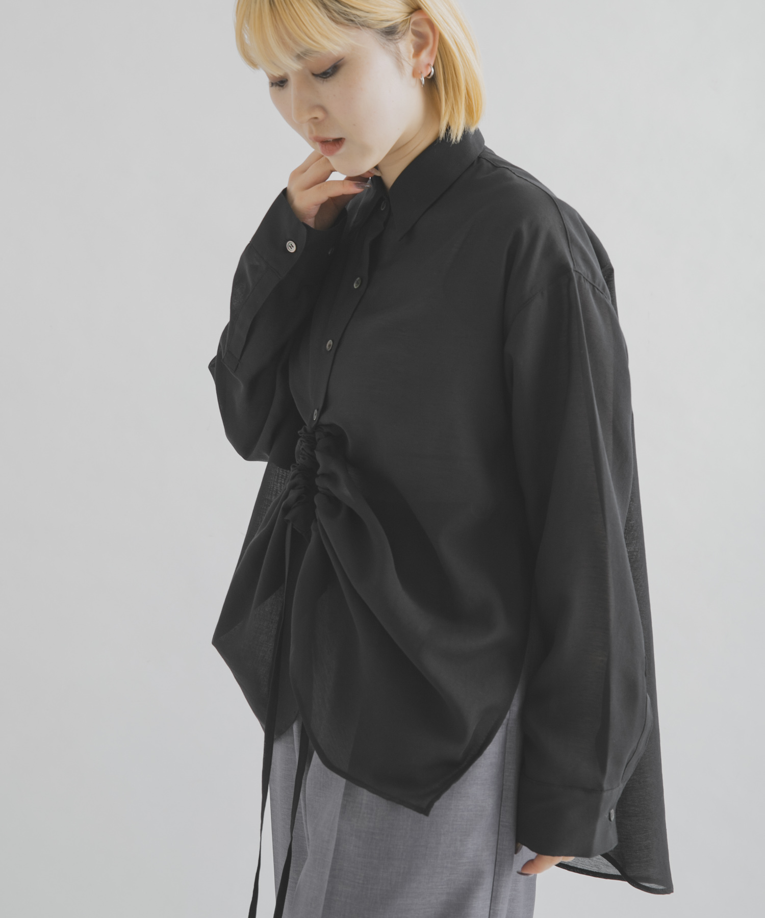 身長 : 156cm サイズ : Free