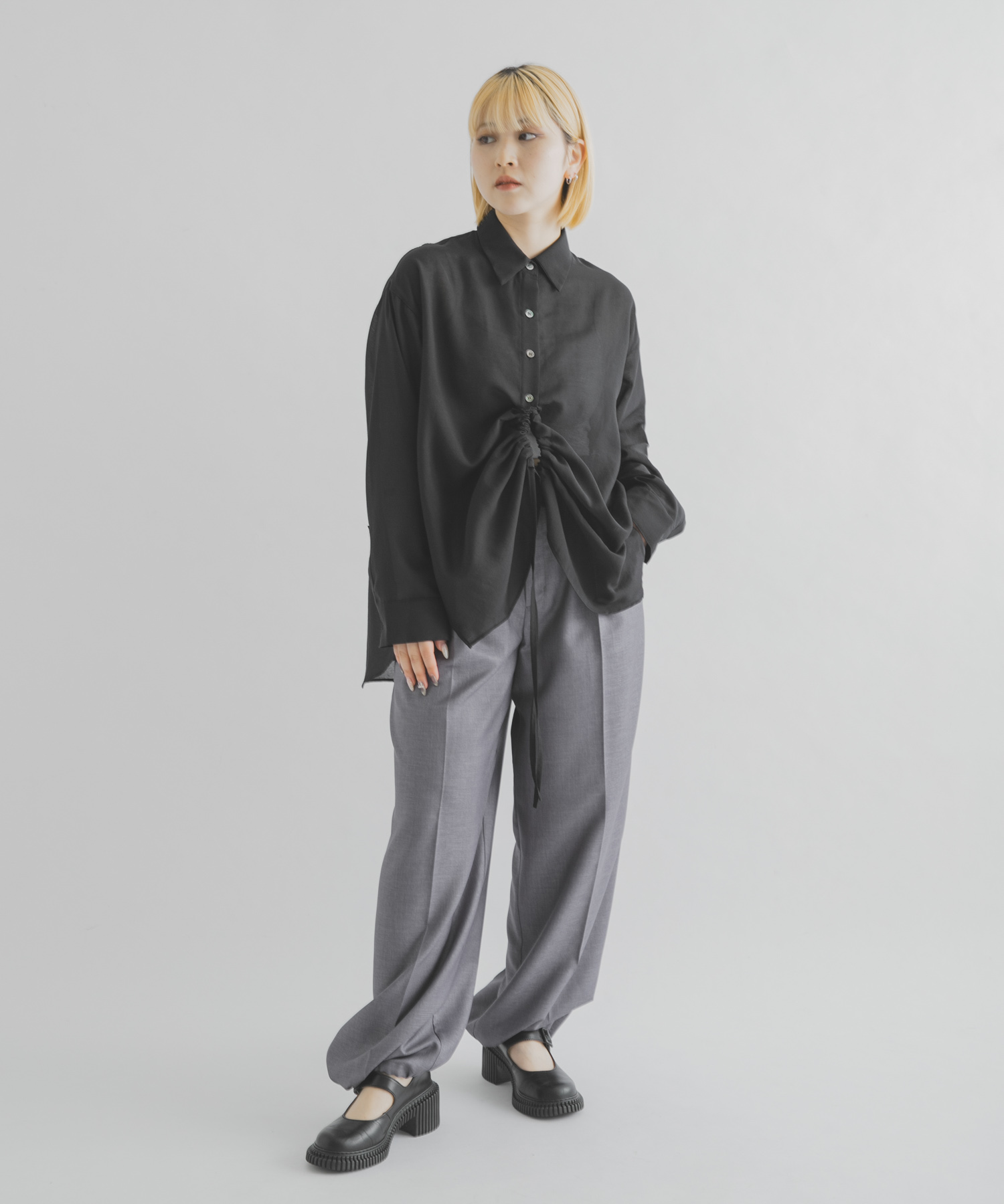 身長 : 156cm サイズ : Free