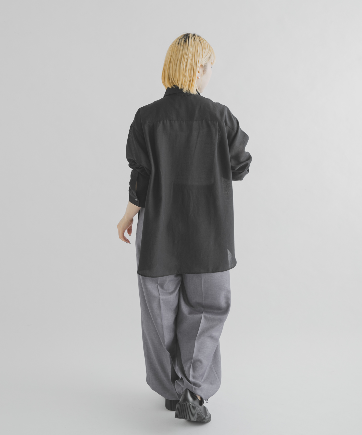 身長 : 156cm サイズ : Free