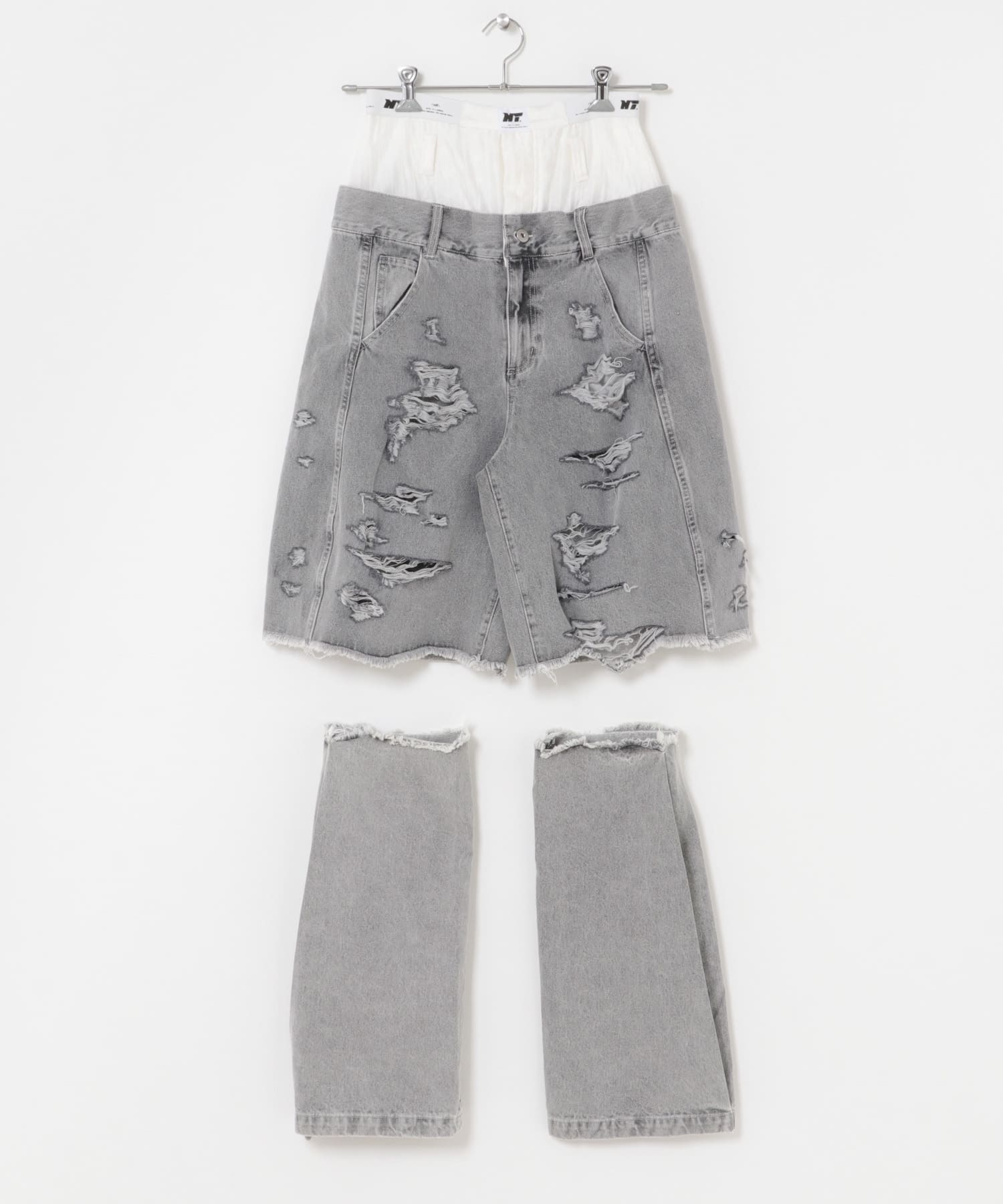 GRAY