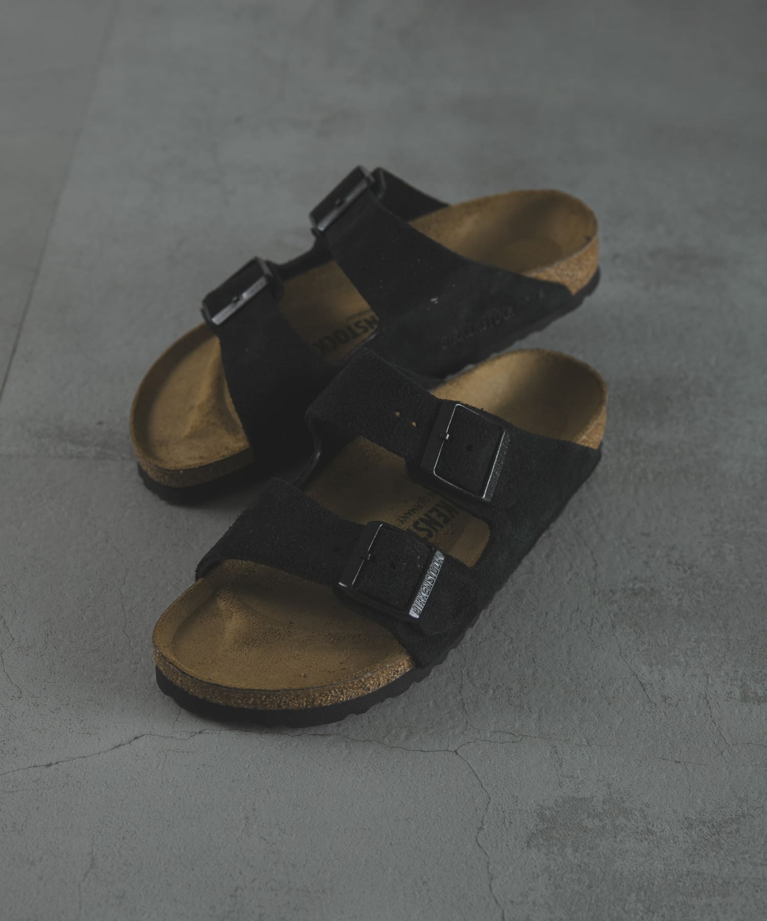 BIRKENSTOCK　ARIZONA LEVE BLACK (NARROW)