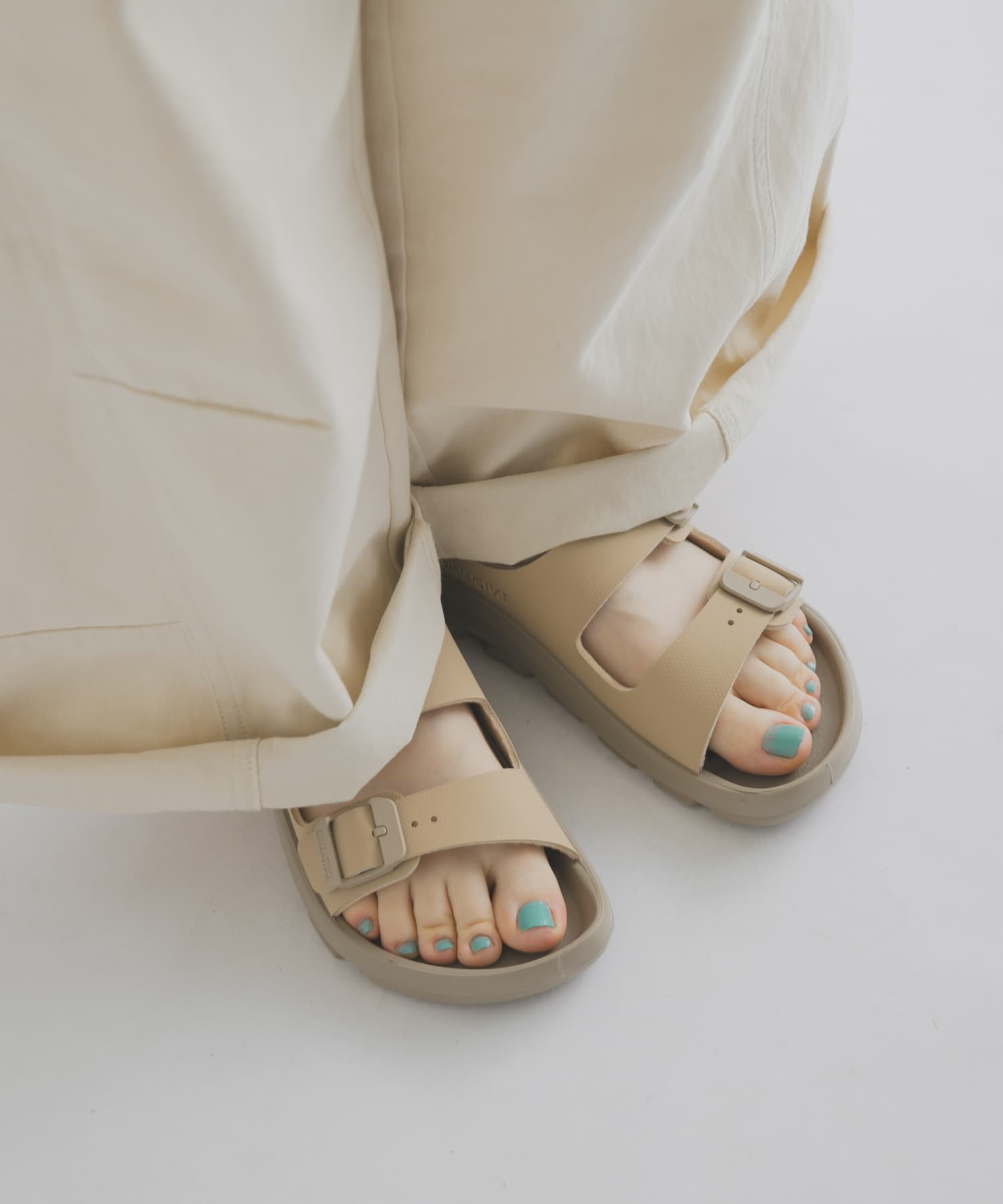 BIRKENSTOCK　MOGAMI TECH LOOP SAND-W