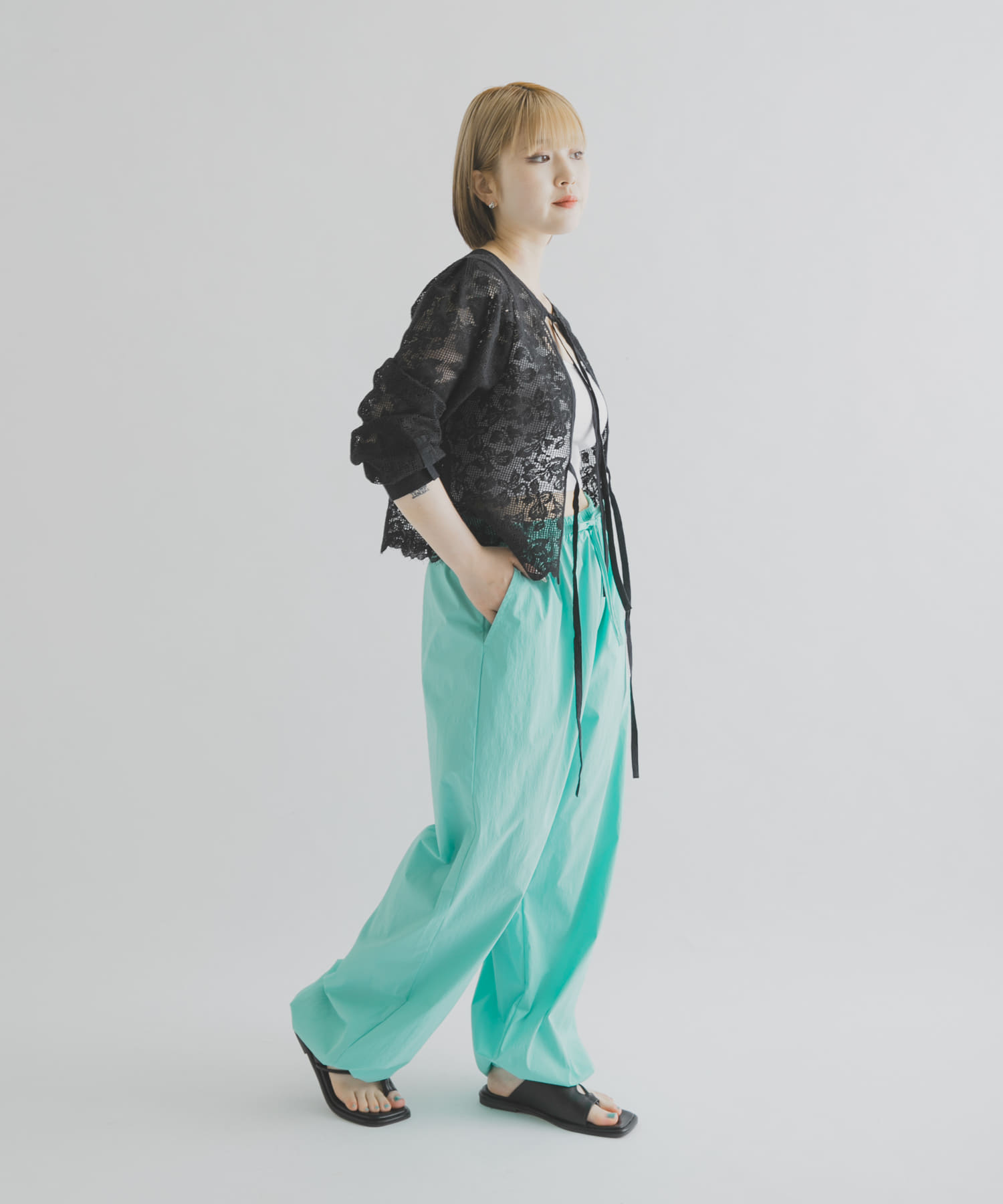 身長 : 156cm サイズ : 2
