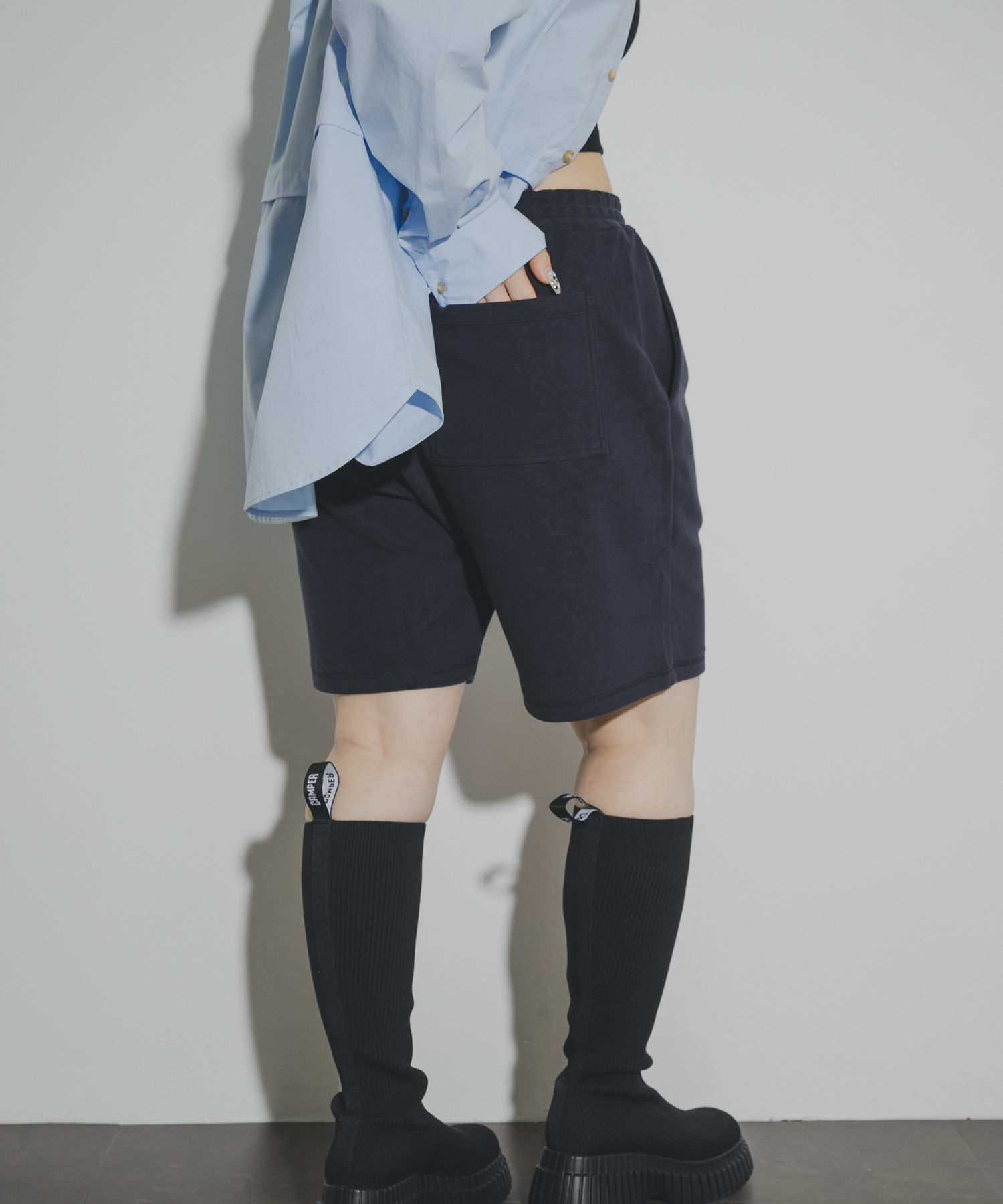 身長 : 156cm サイズ : 2