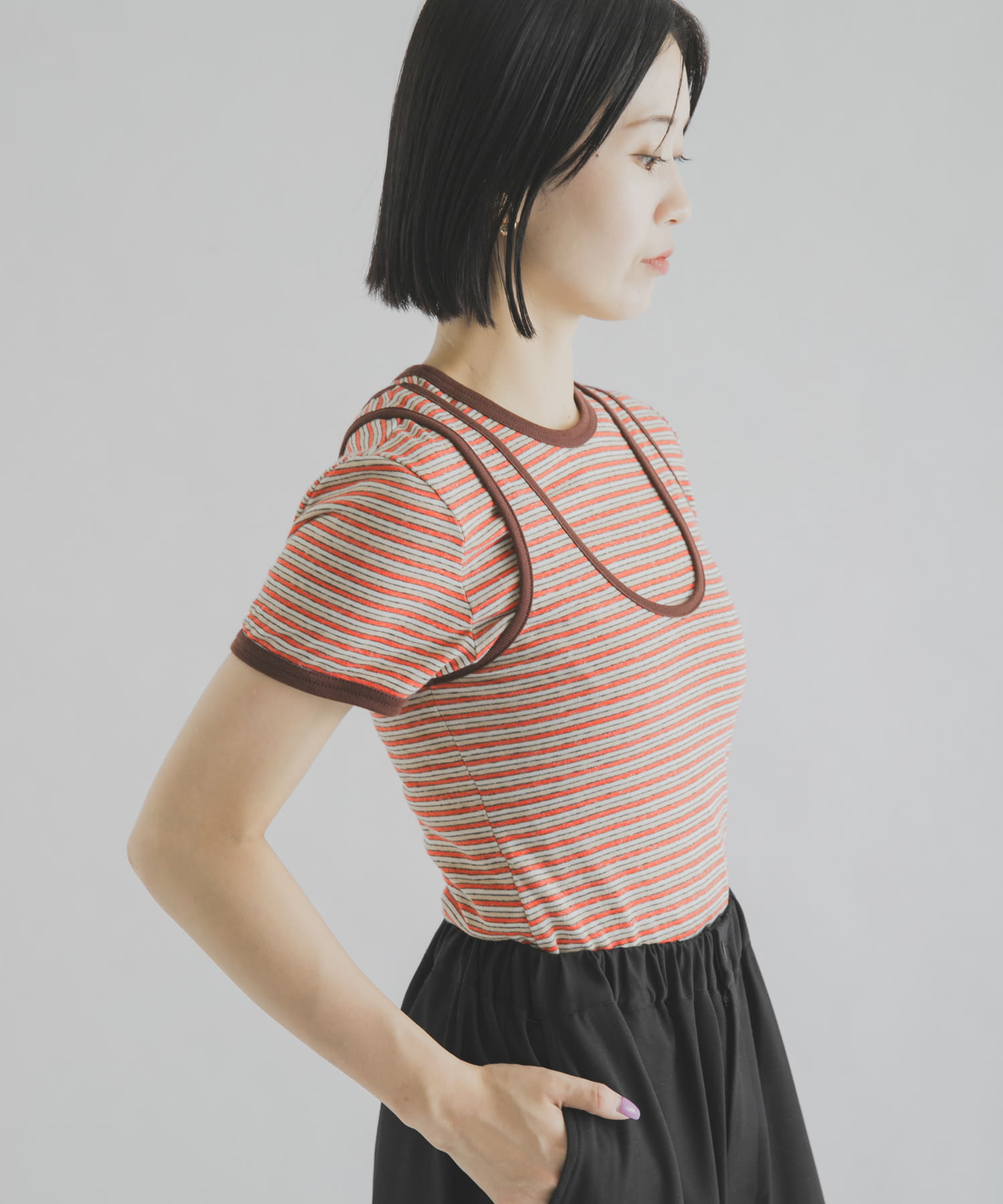 RED/ECRU