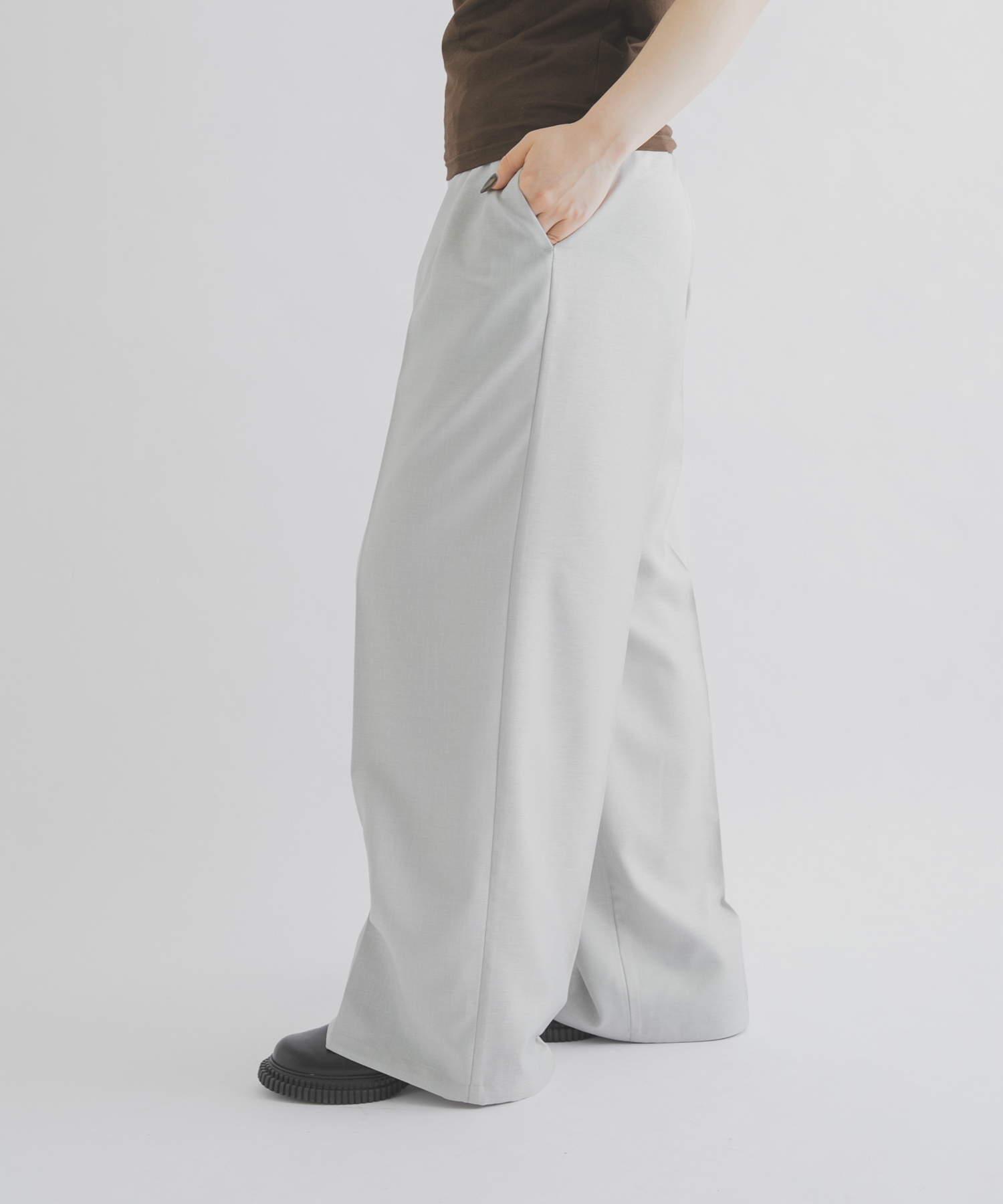 身長 : 156cm サイズ : 2